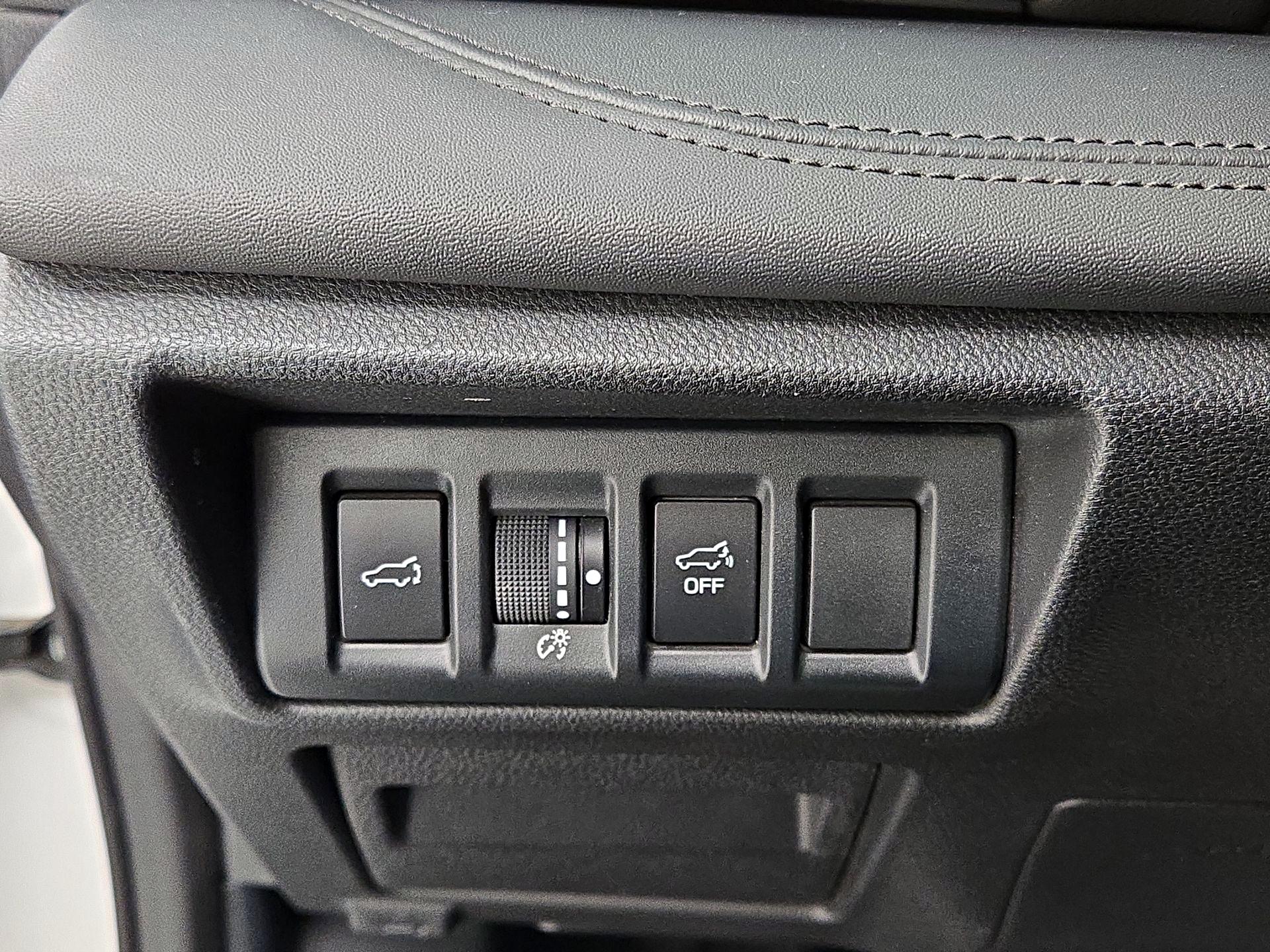 Thumbnail: 2022 Subaru Outback - 13