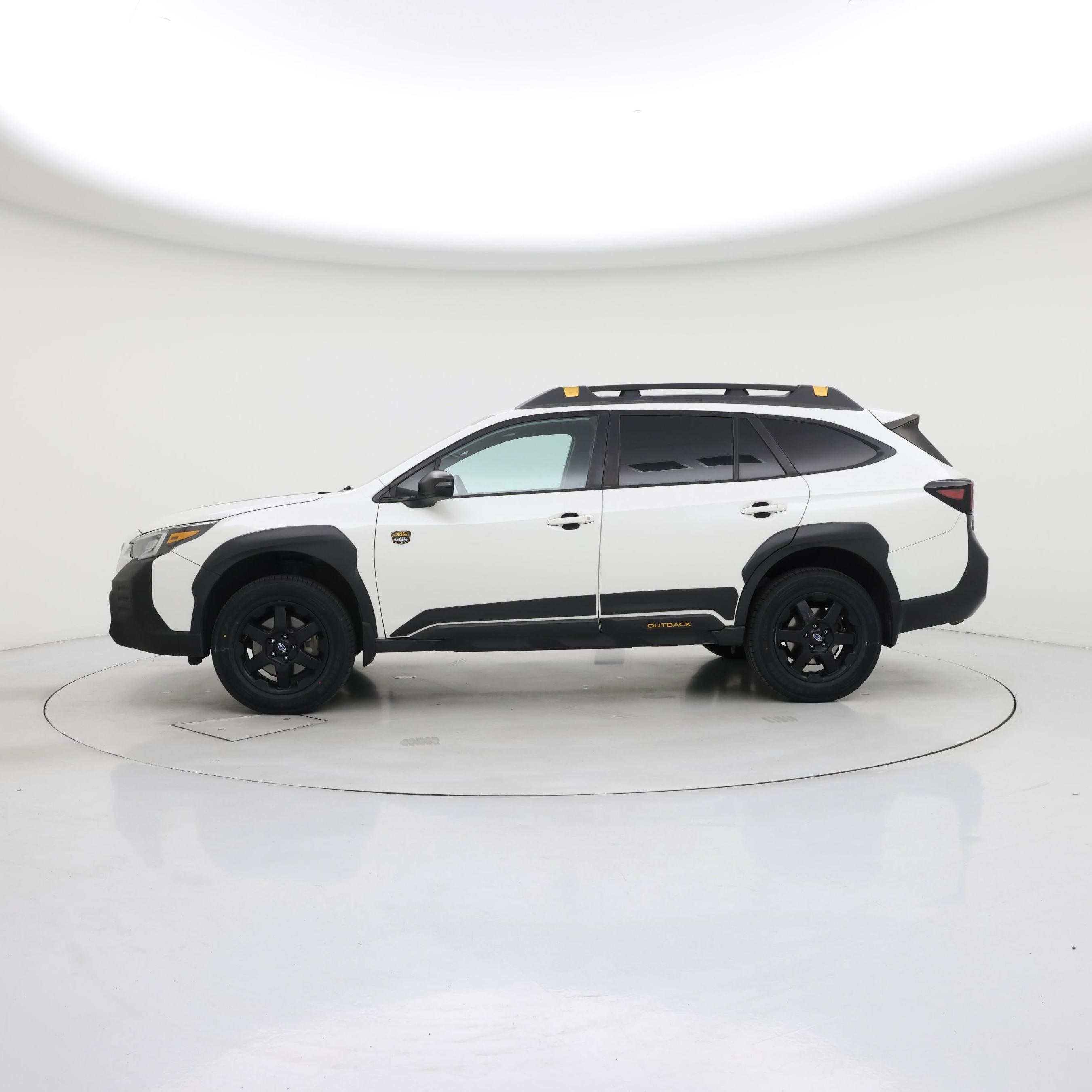 Thumbnail: 2022 Subaru Outback - 3