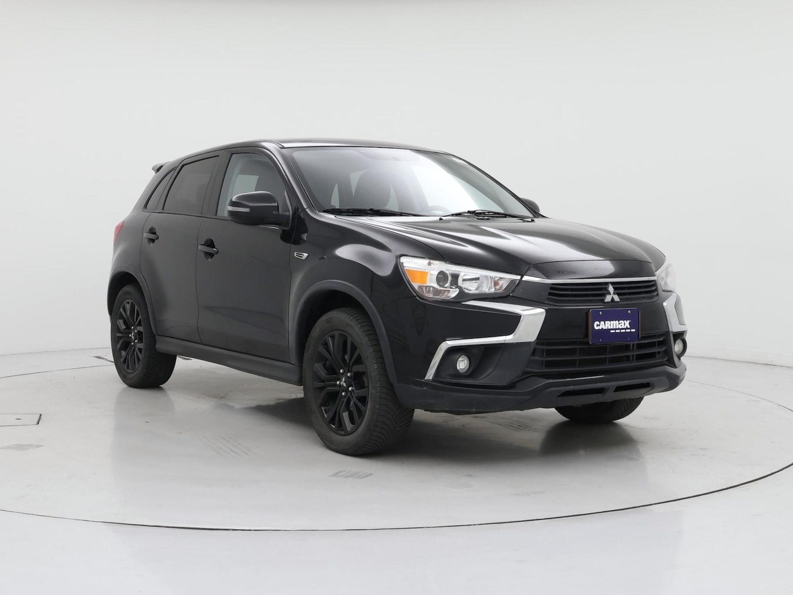 2017 Mitsubishi Outlander Sport LE - Photo 2