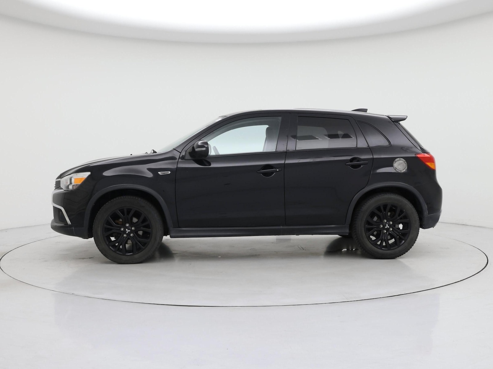 2017 Mitsubishi Outlander Sport LE - Photo 4