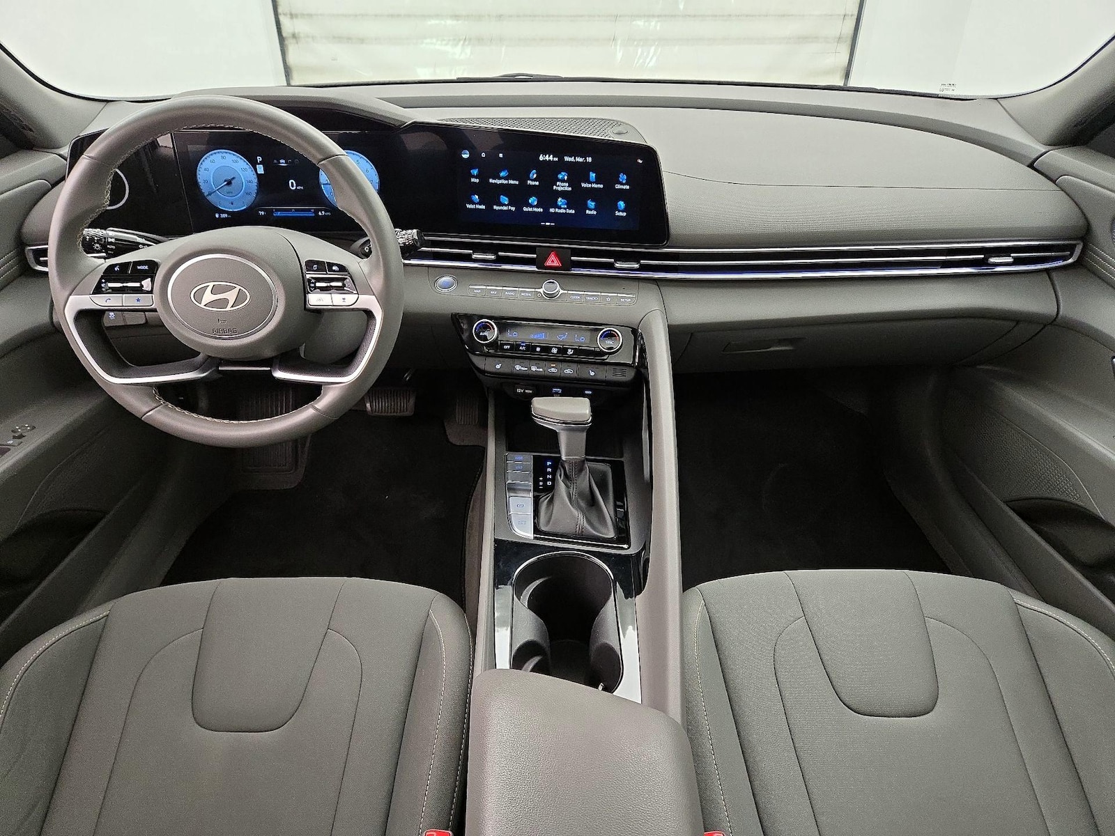 2024 Hyundai Elantra SEL - Photo 10