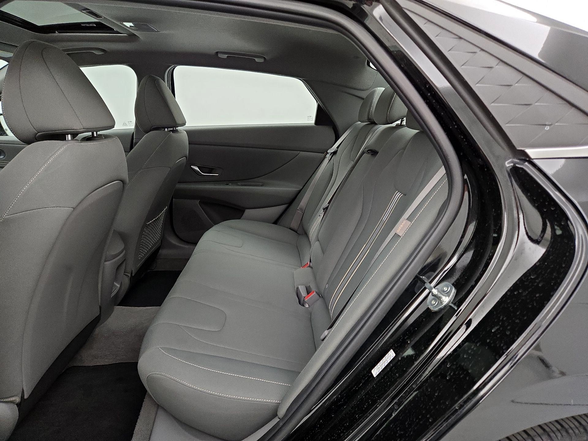 Thumbnail: 2024 Hyundai Elantra - 20