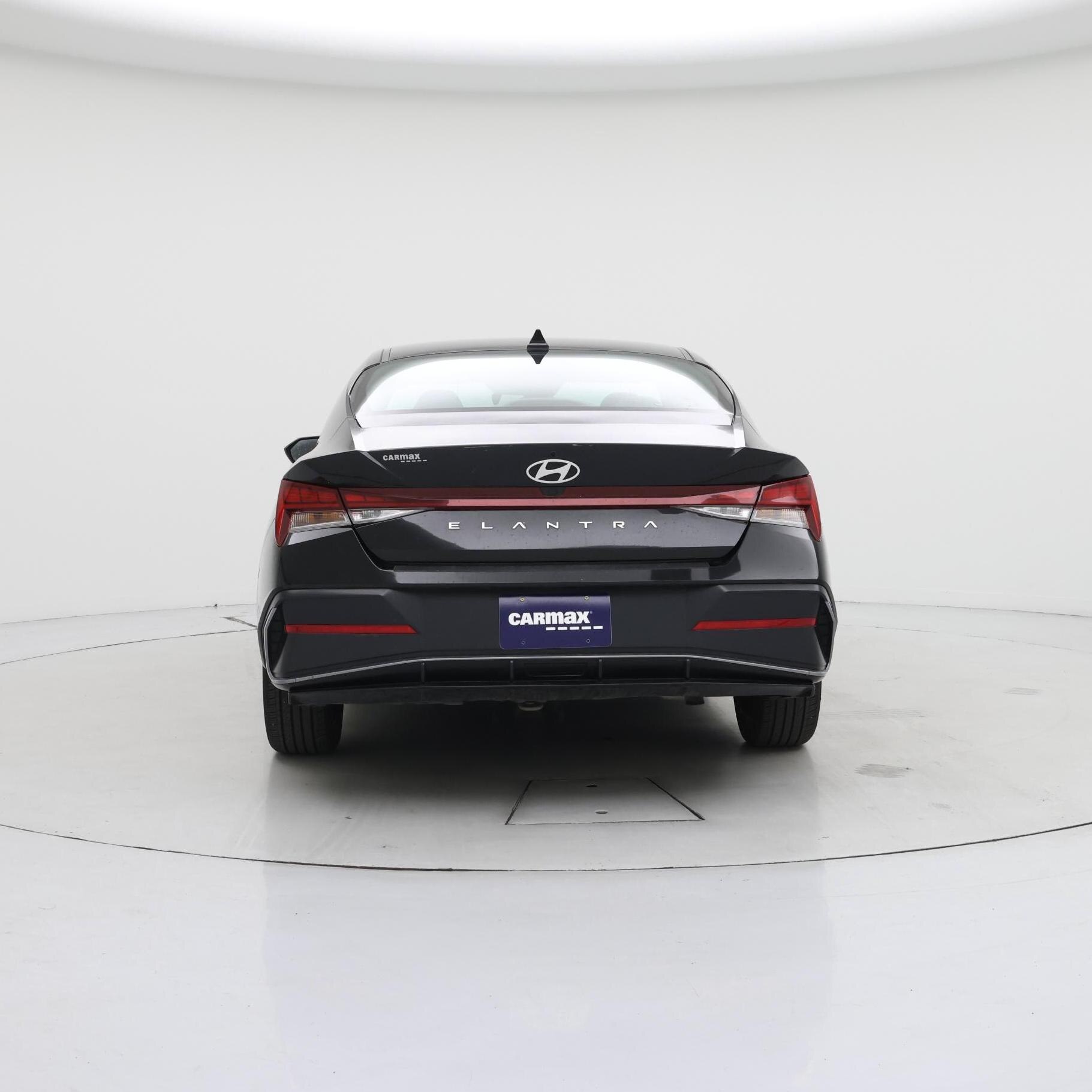 Thumbnail: 2024 Hyundai Elantra - 6