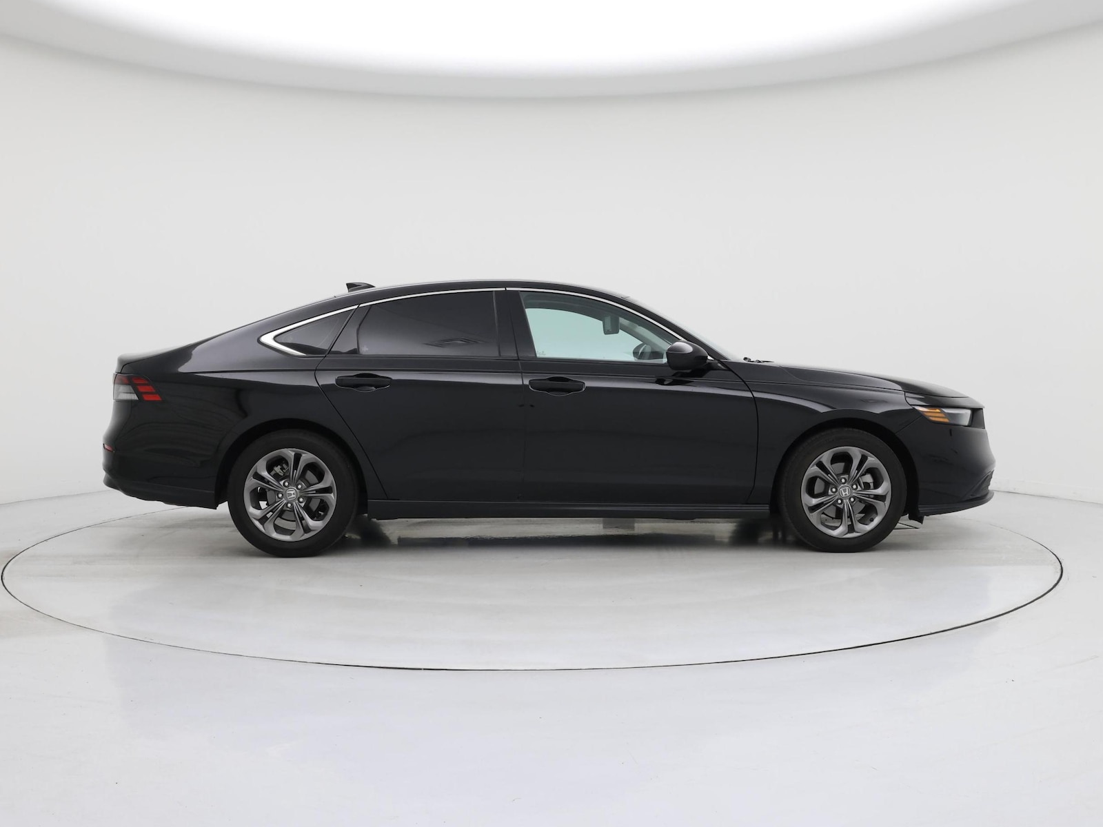 2023 Honda Accord EX - Photo 8
