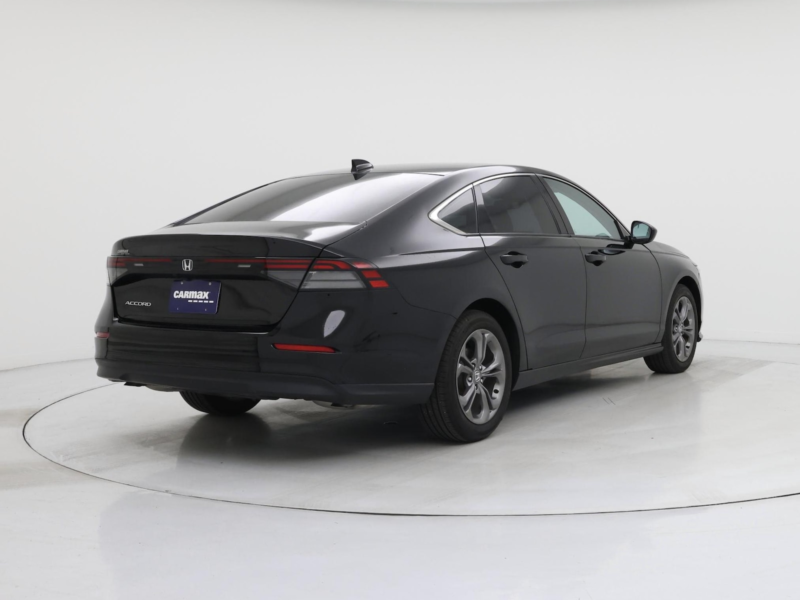 2023 Honda Accord EX - Photo 9