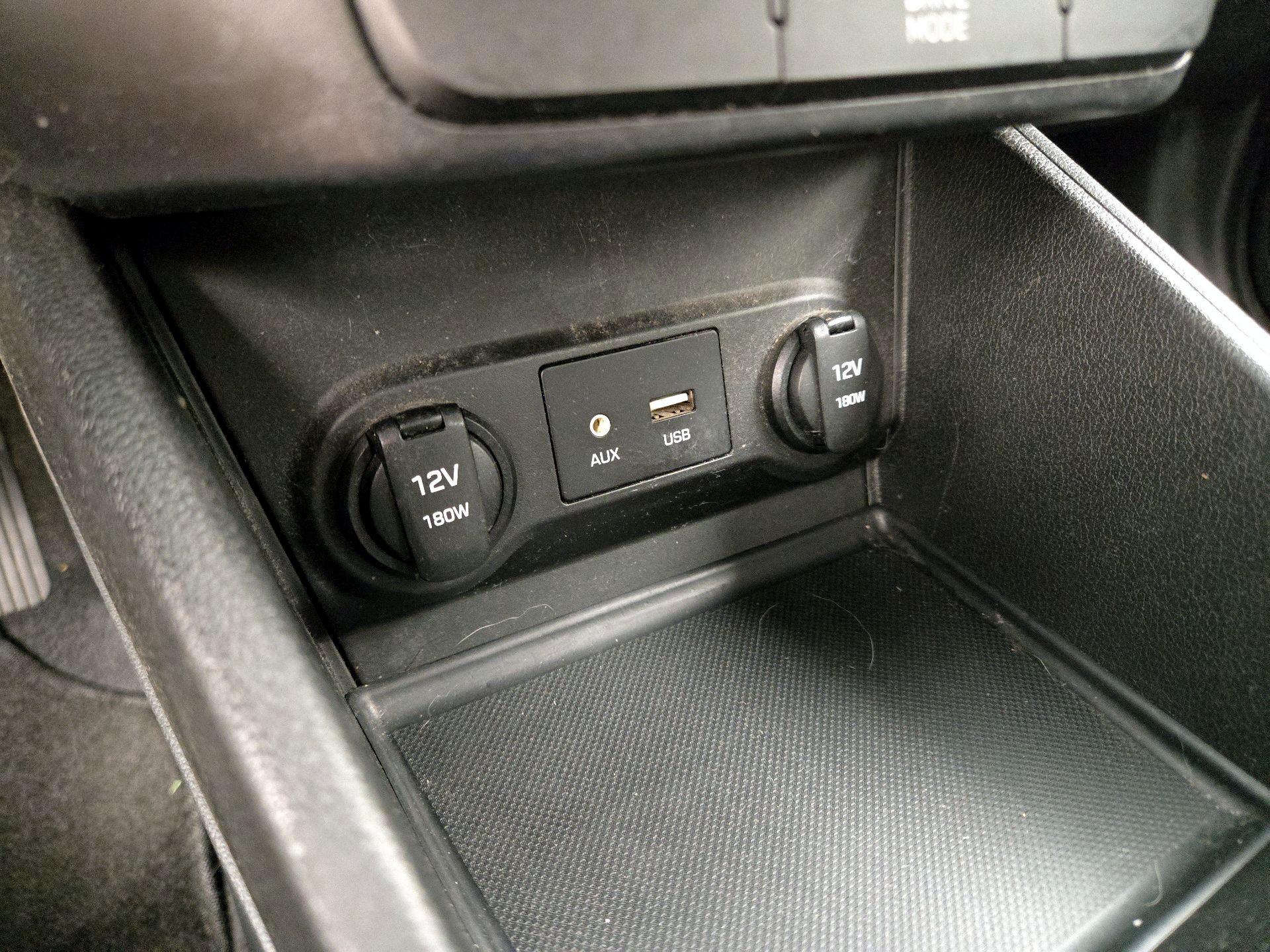 Thumbnail: 2018 Hyundai Accent - 18