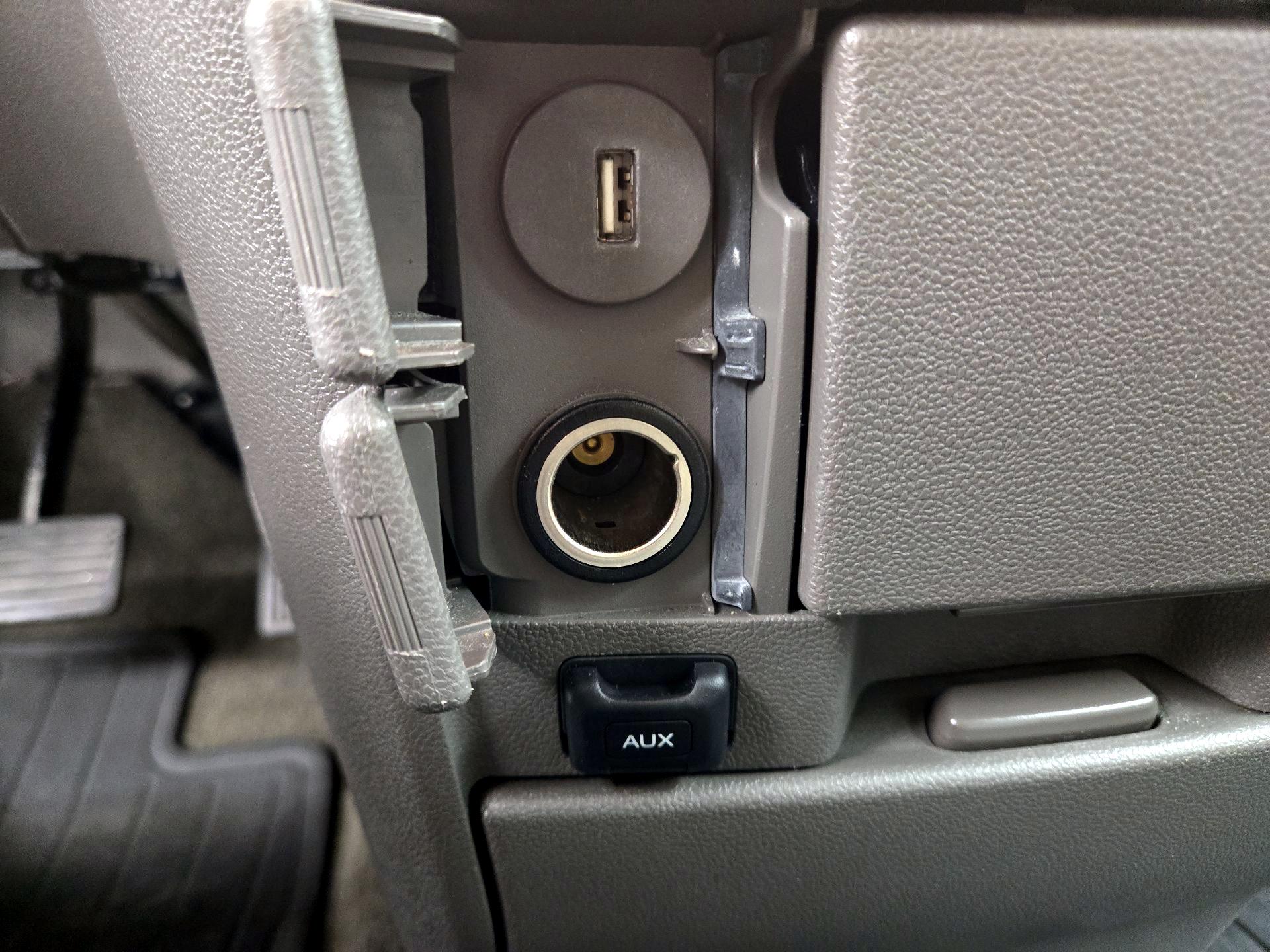 Thumbnail: 2015 Honda Odyssey - 18