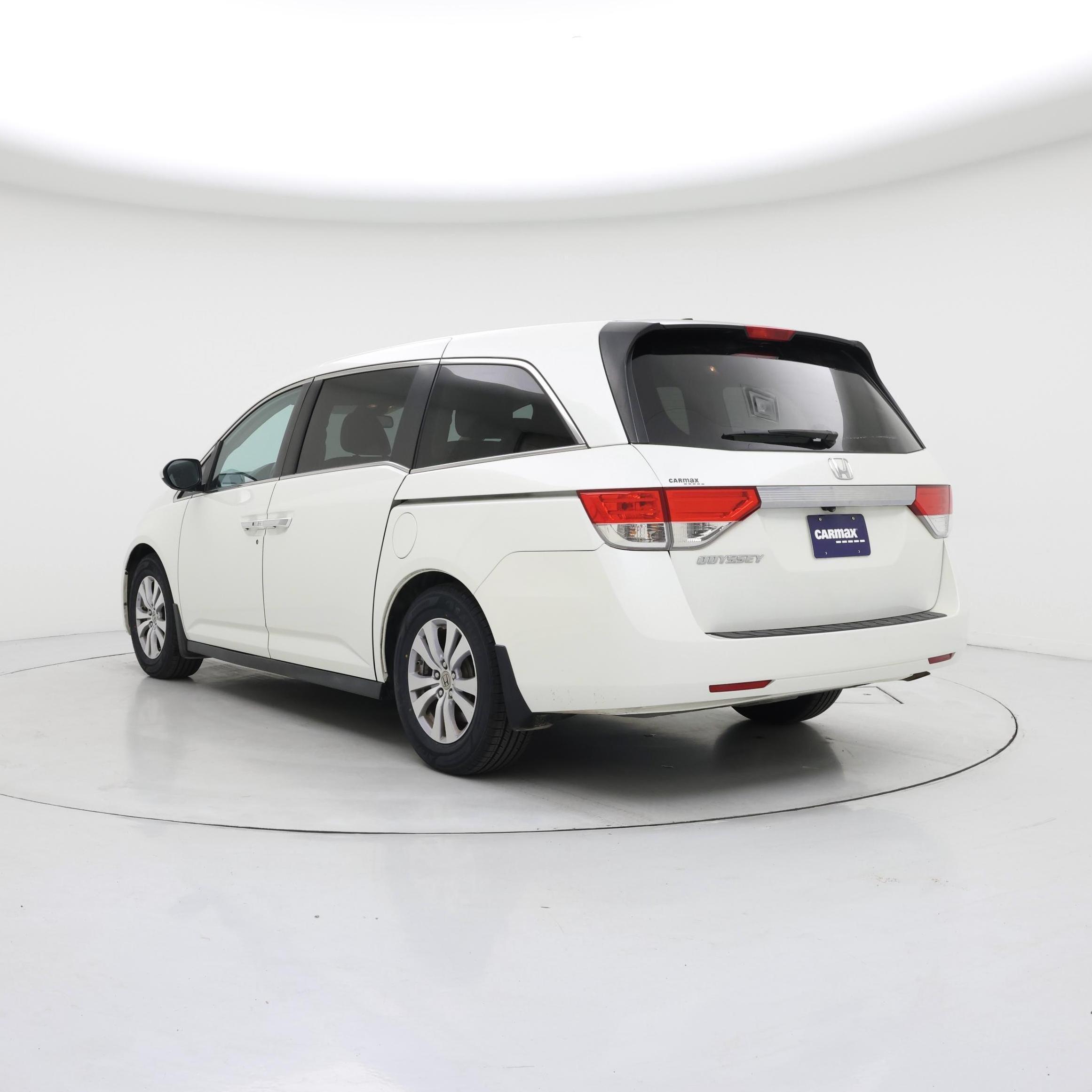 Thumbnail: 2015 Honda Odyssey - 2