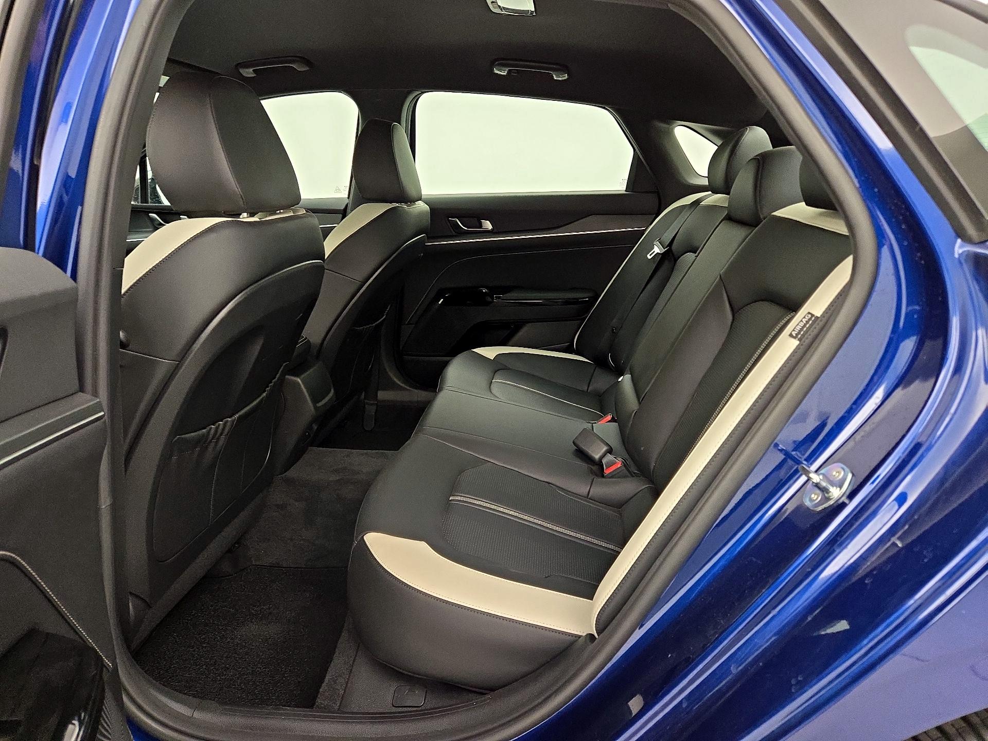 Thumbnail: 2025 Kia K5 - 20