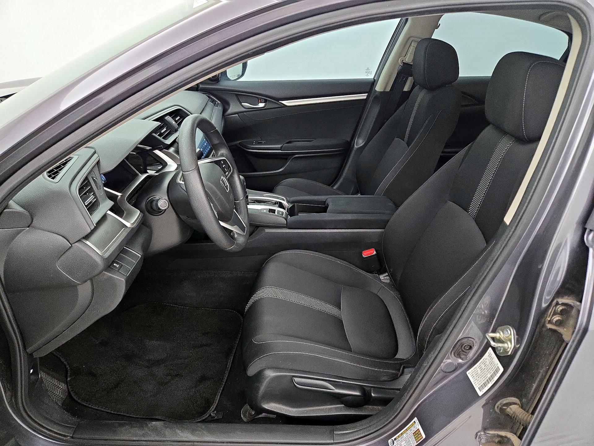 Thumbnail: 2016 Honda Civic - 11