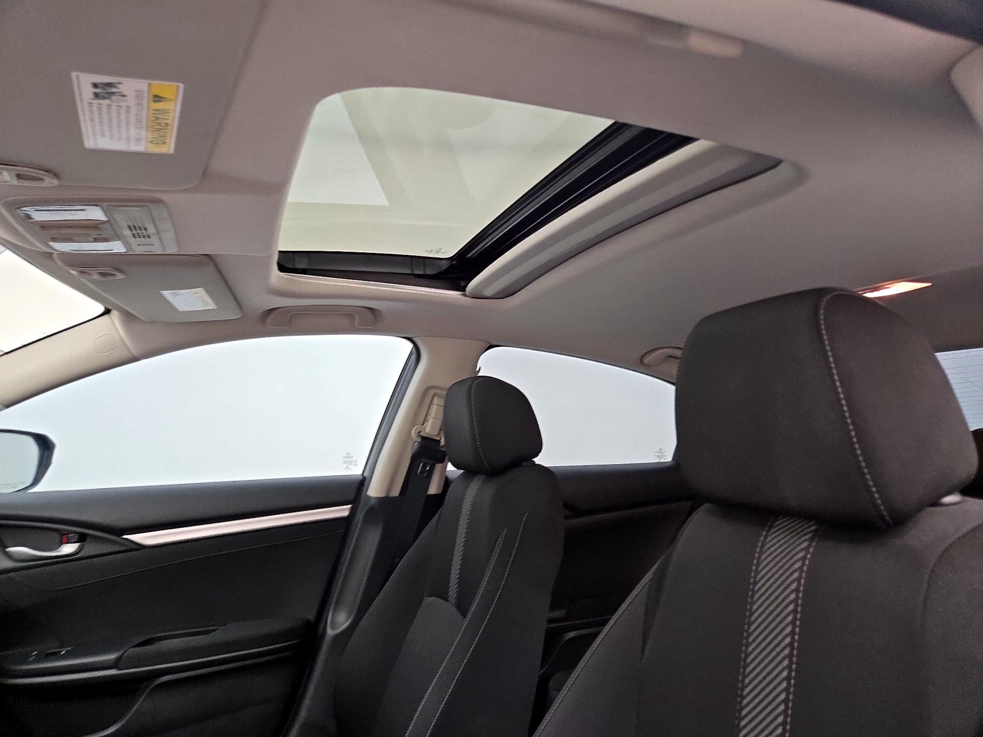 Thumbnail: 2016 Honda Civic - 19