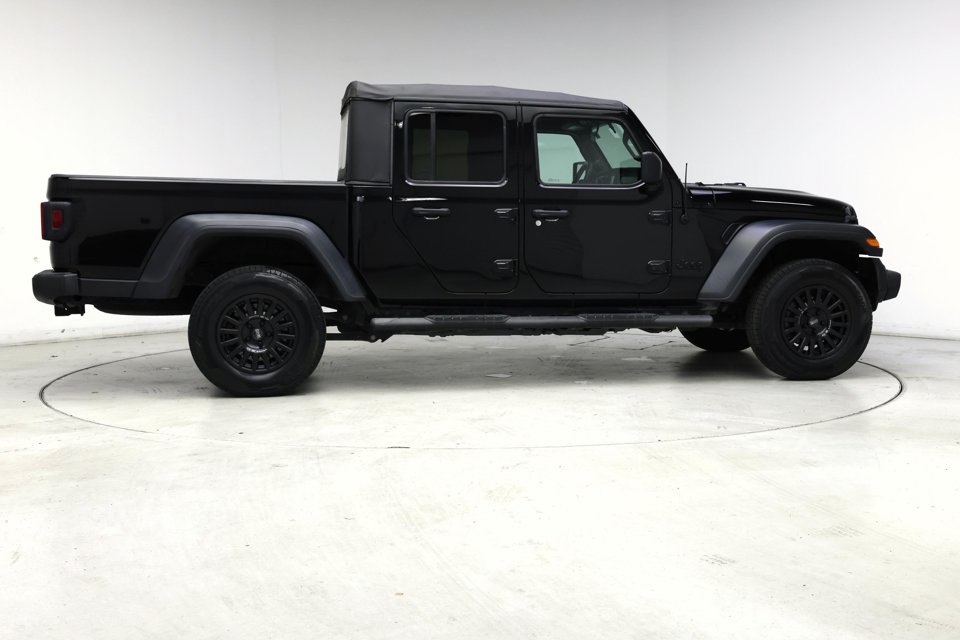 Thumbnail: 2020 Jeep Gladiator - 7