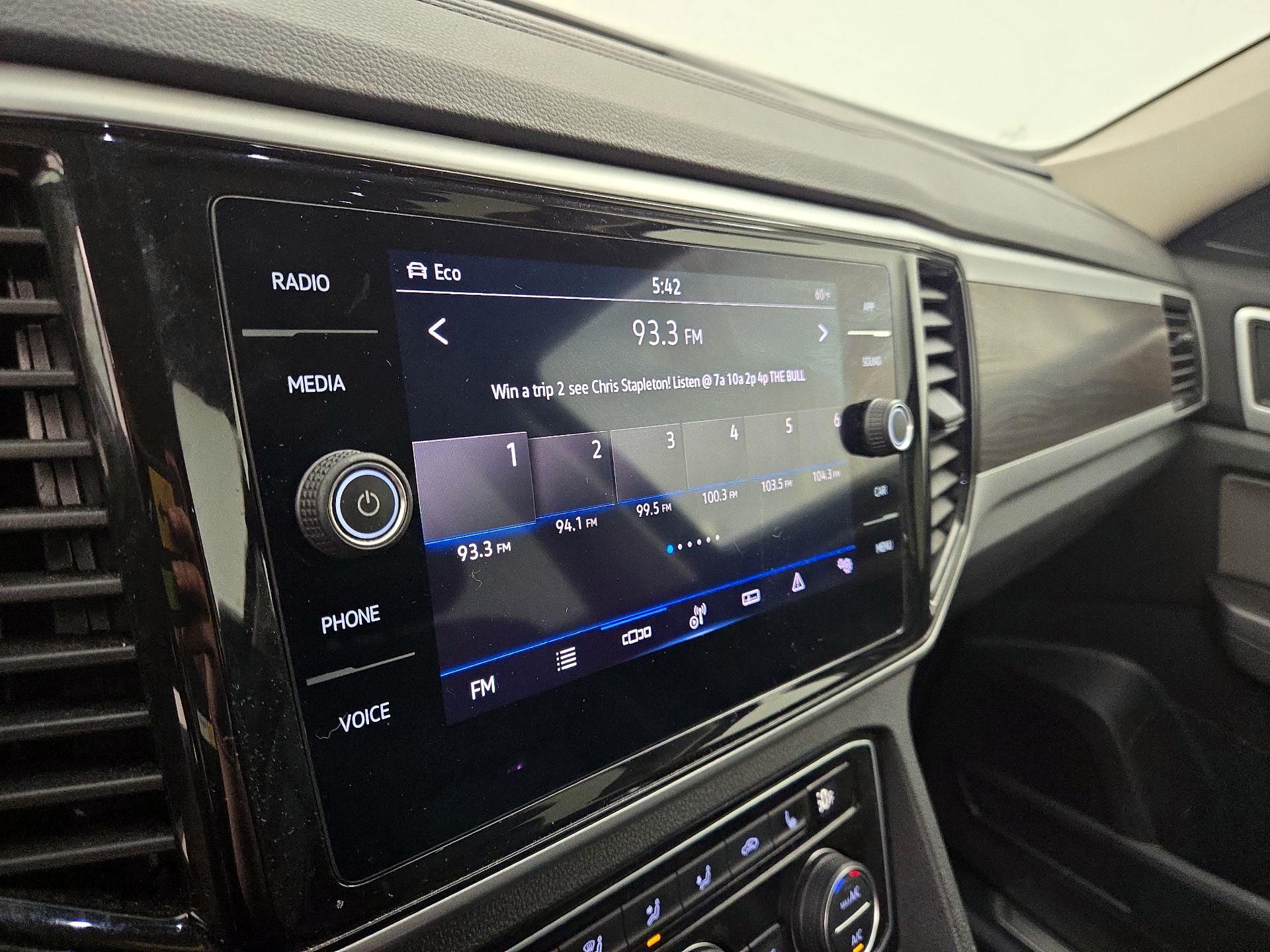 Thumbnail: 2022 Volkswagen Atlas - 15