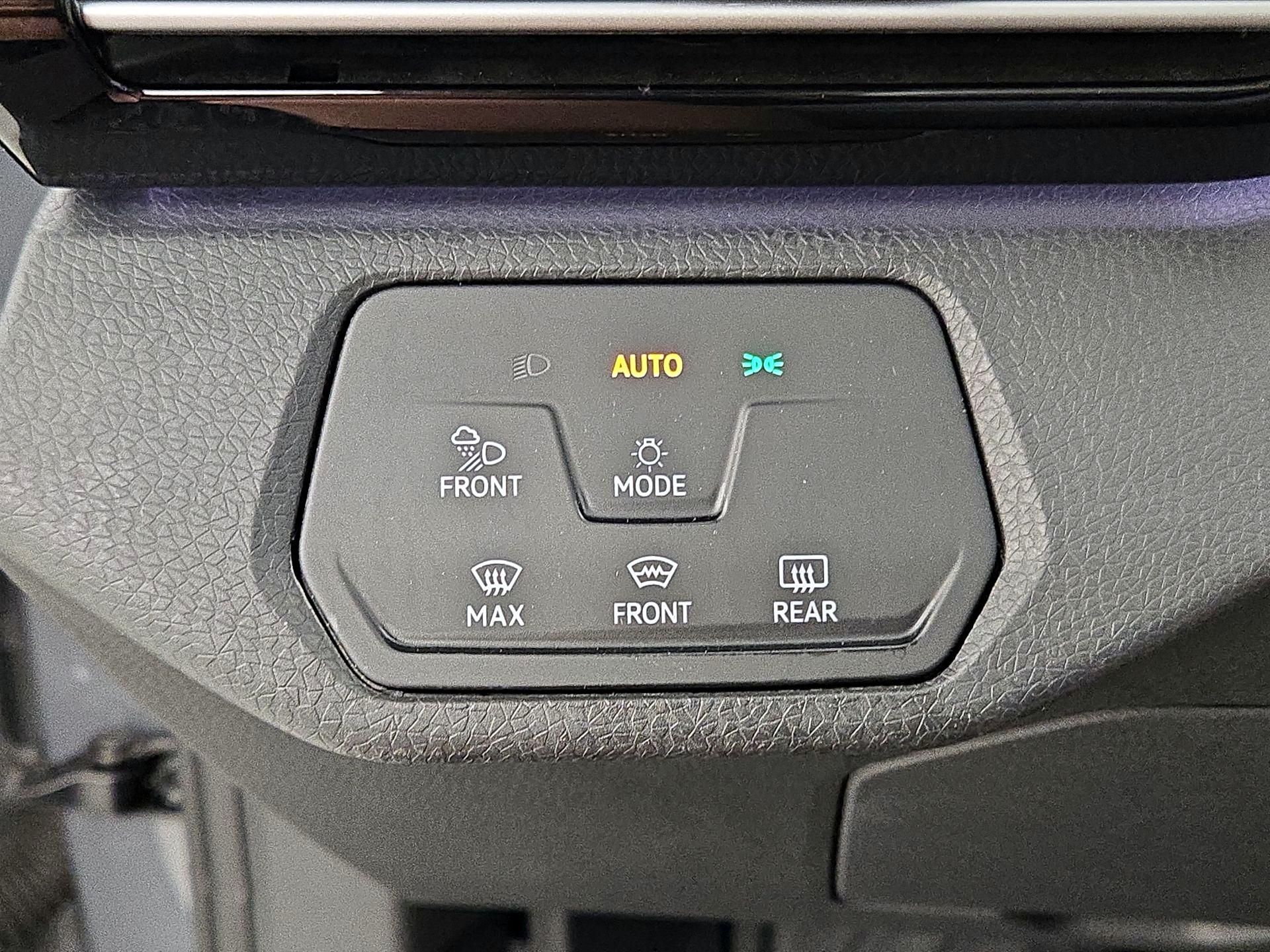 Thumbnail: 2023 Volkswagen ID.4 - 13