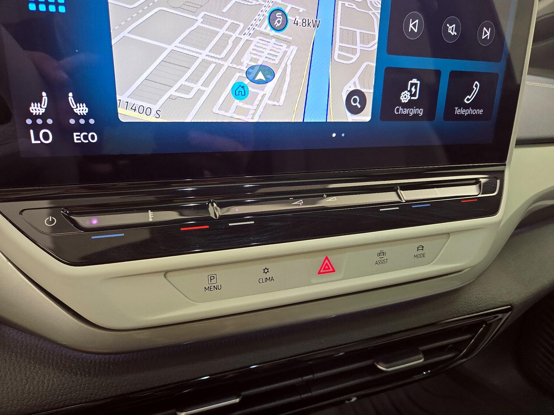 Thumbnail: 2023 Volkswagen ID.4 - 17