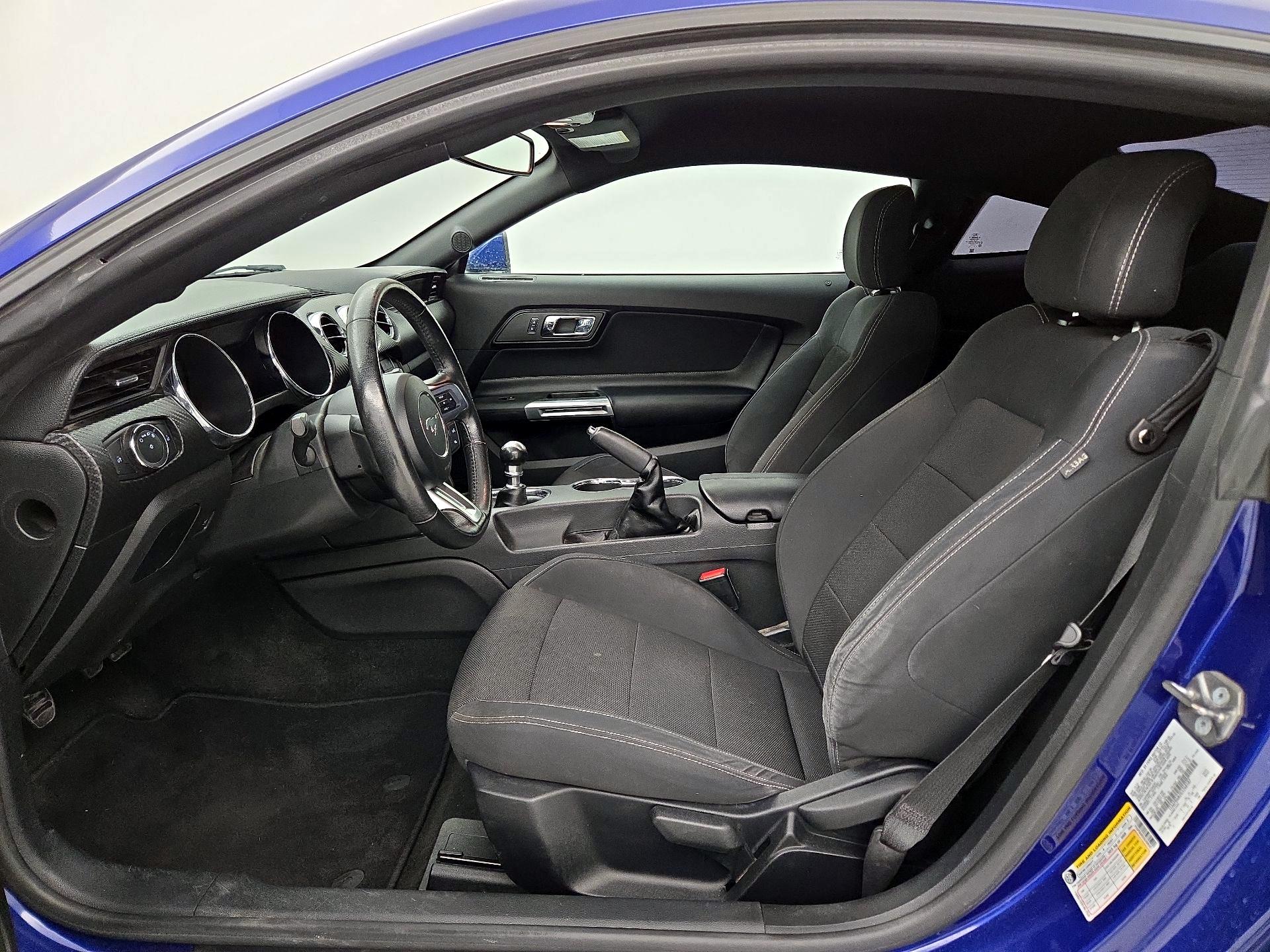 Thumbnail: 2016 Ford Mustang - 11