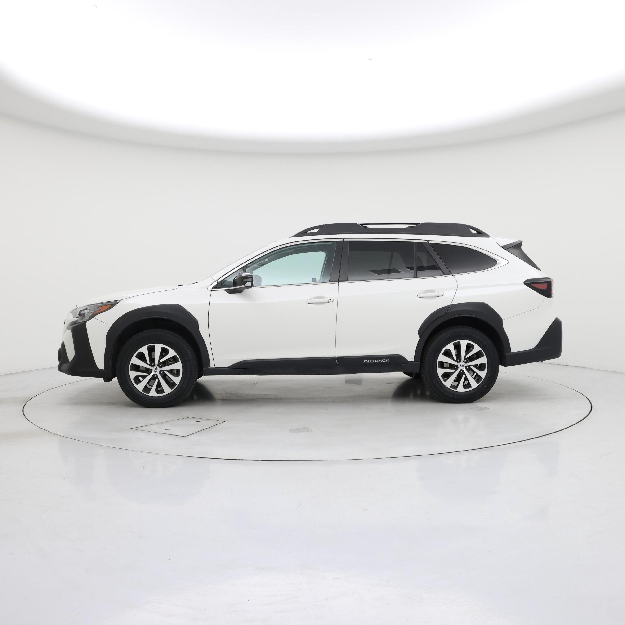 Thumbnail: 2023 Subaru Outback - 3