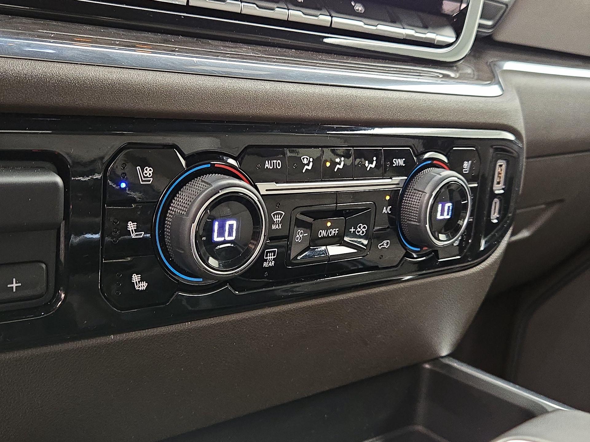 Thumbnail: 2024 Chevrolet Silverado 1500 - 16