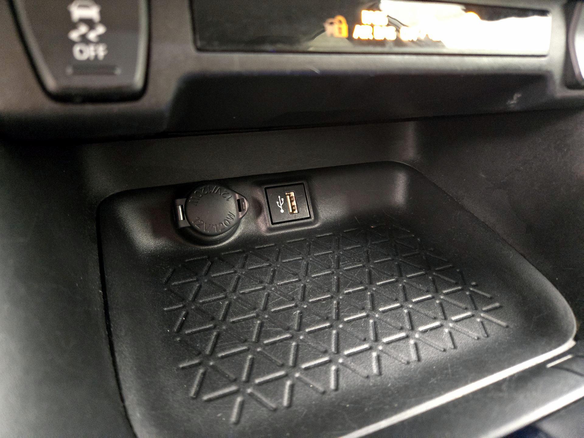 Thumbnail: 2024 Toyota RAV4 - 18