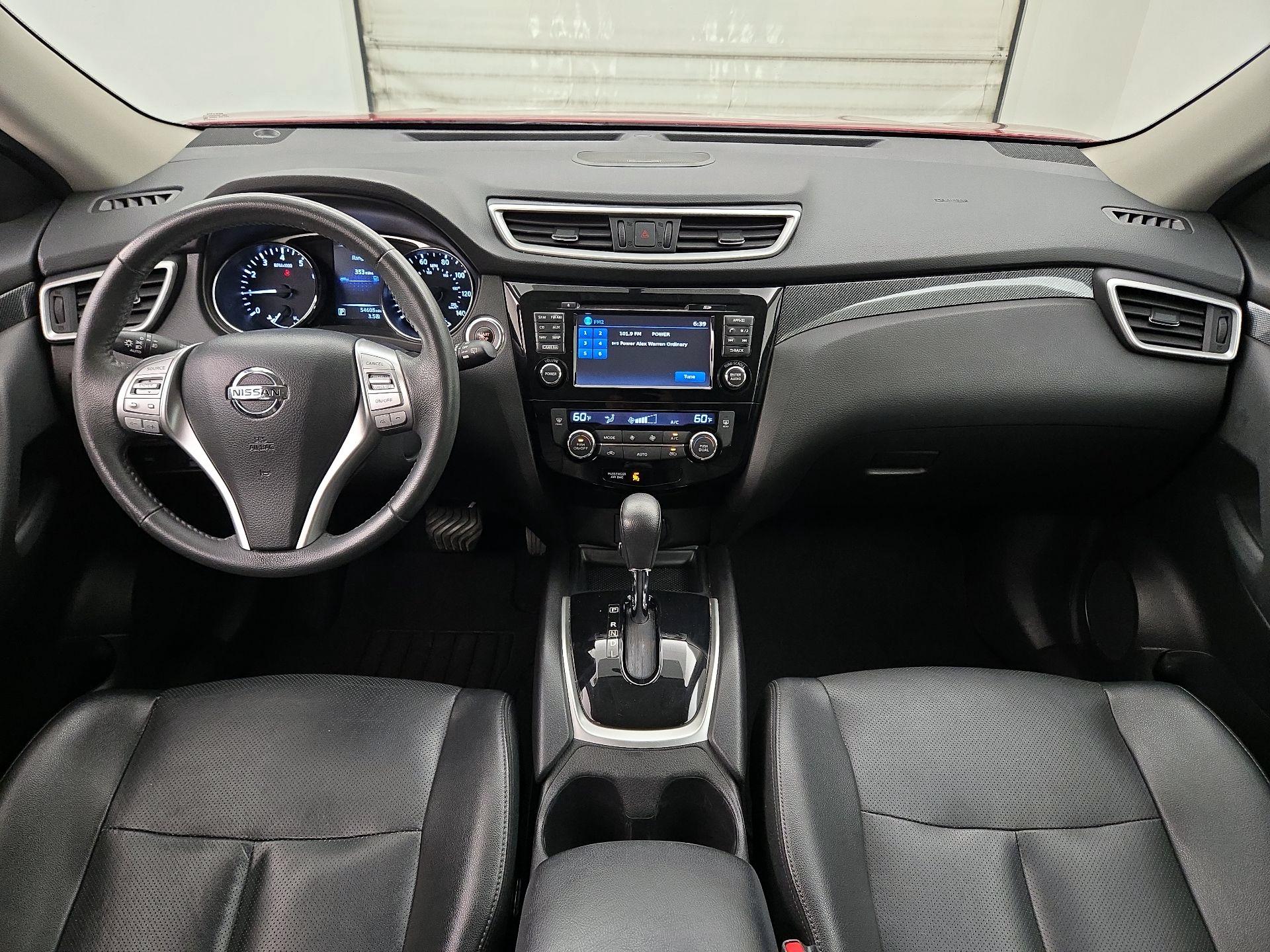 Thumbnail: 2015 Nissan Rogue - 9