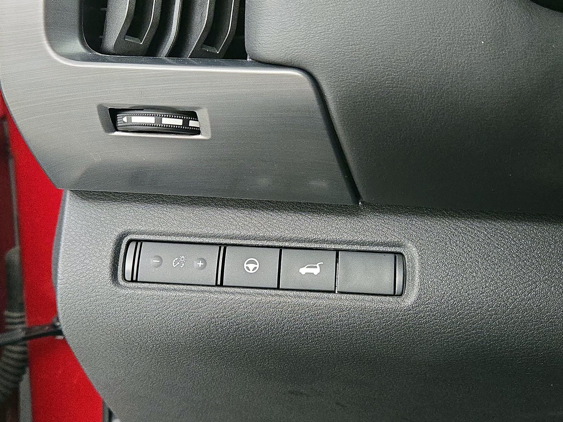 Thumbnail: 2023 Nissan Pathfinder - 13