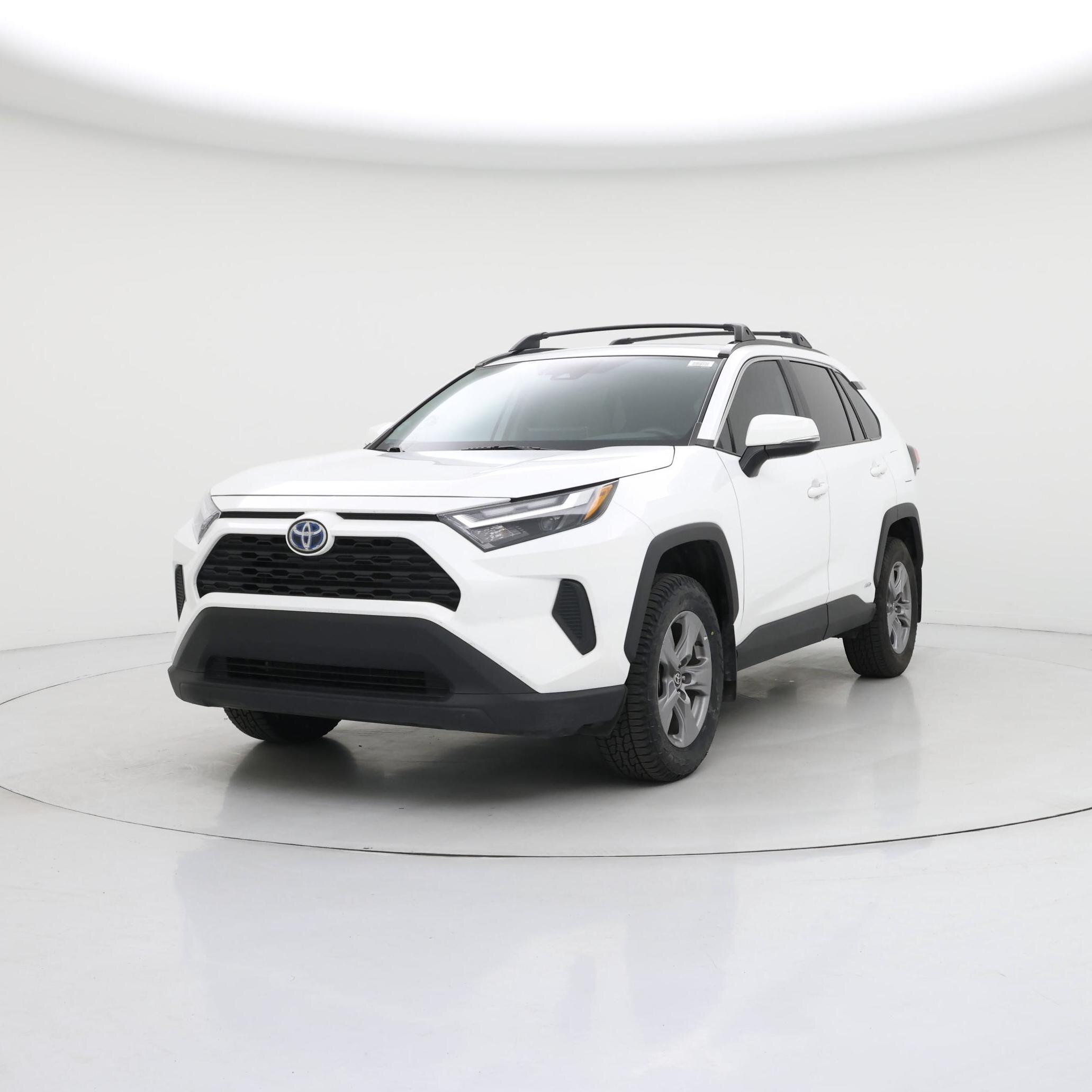Thumbnail: 2022 Toyota RAV4 - 4