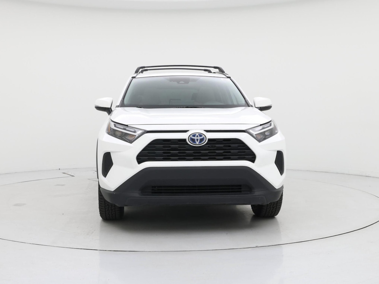 2022 Toyota RAV4 XLE - Photo 6