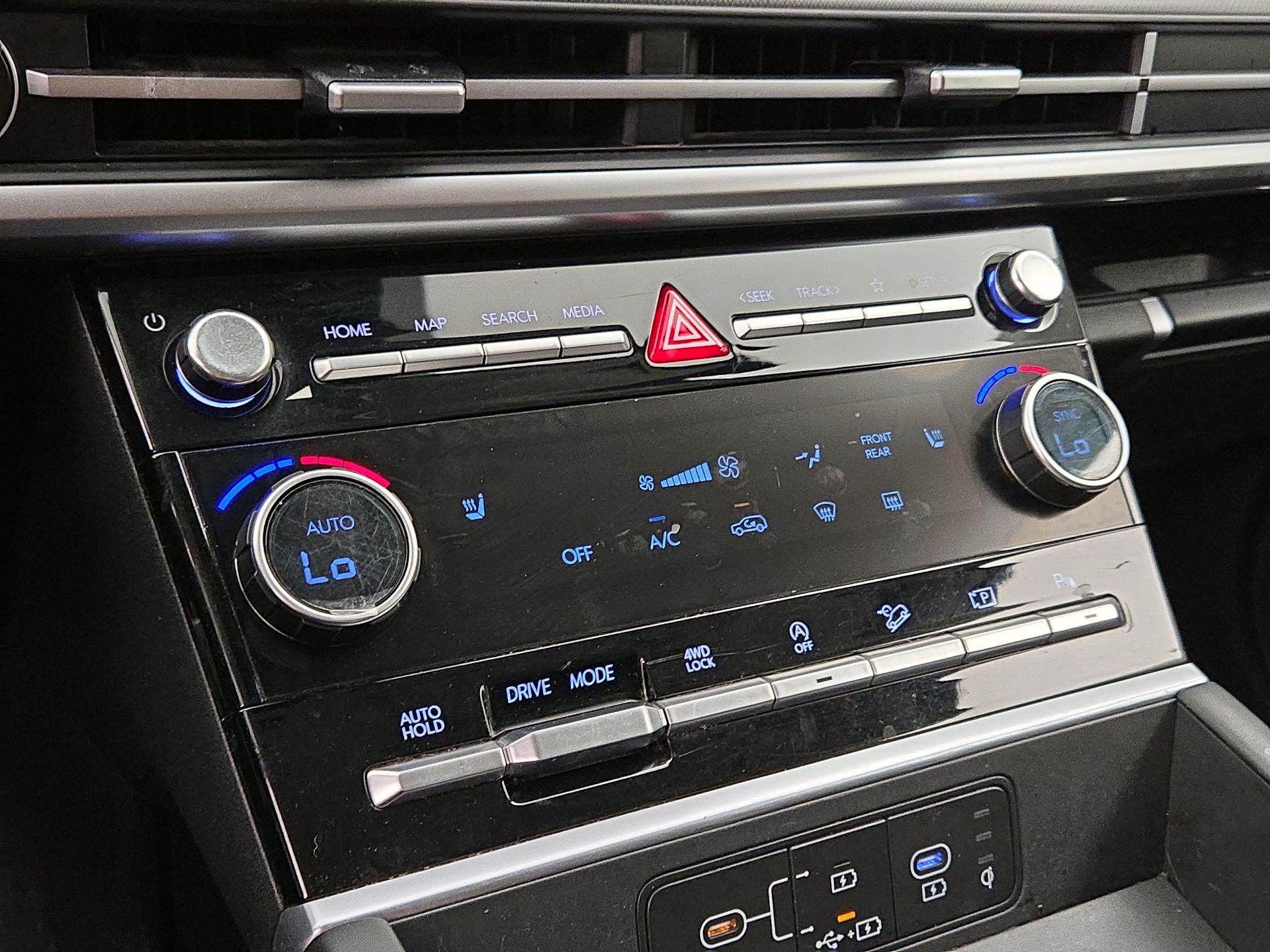 Thumbnail: 2025 Hyundai Santa Fe - 16