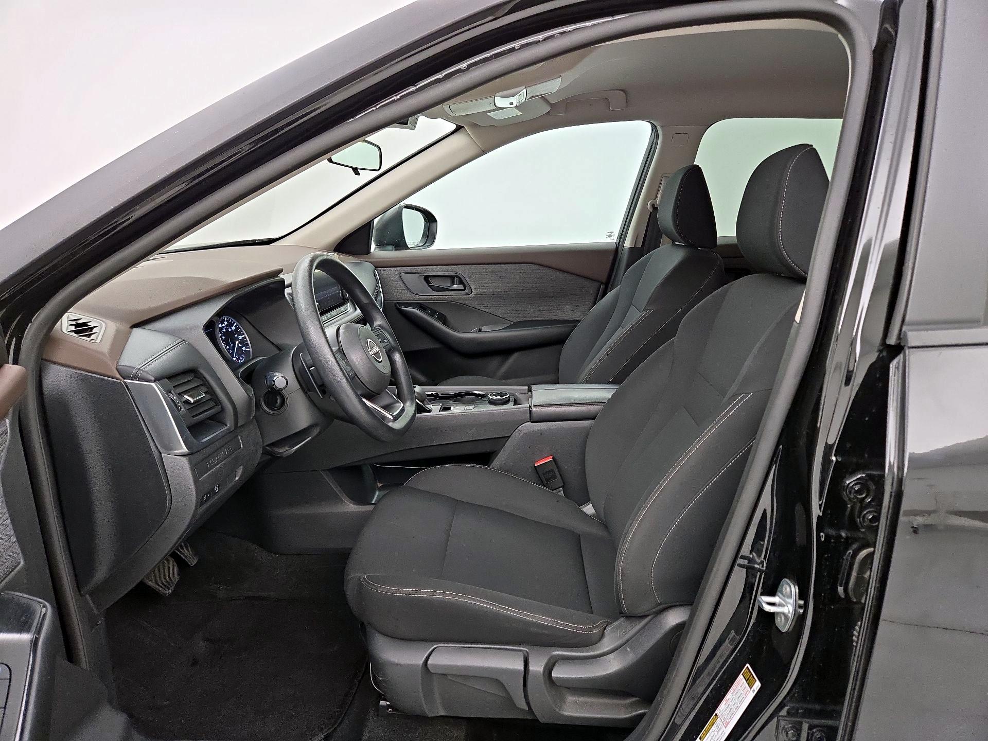 Thumbnail: 2023 Nissan Rogue - 11