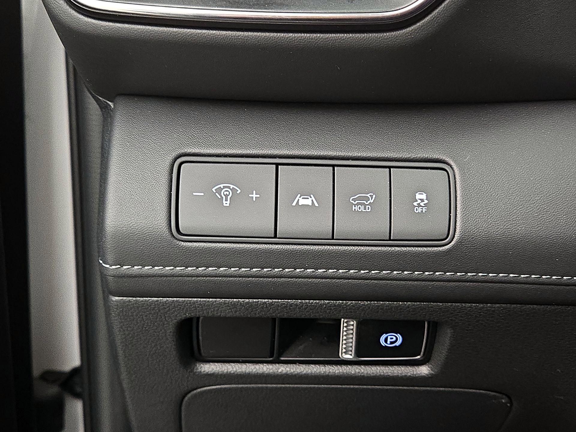 Thumbnail: 2023 Hyundai Santa Fe - 13