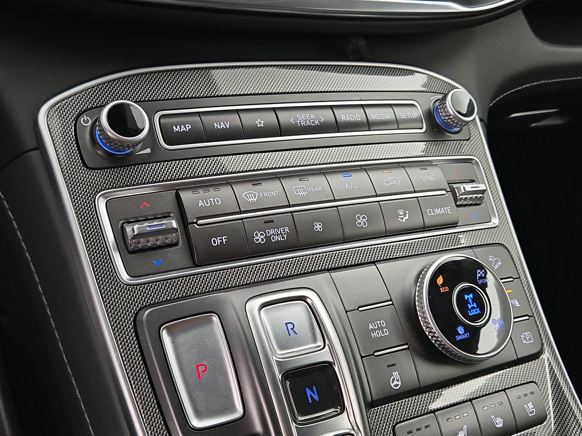 Thumbnail: 2023 Hyundai Santa Fe - 16