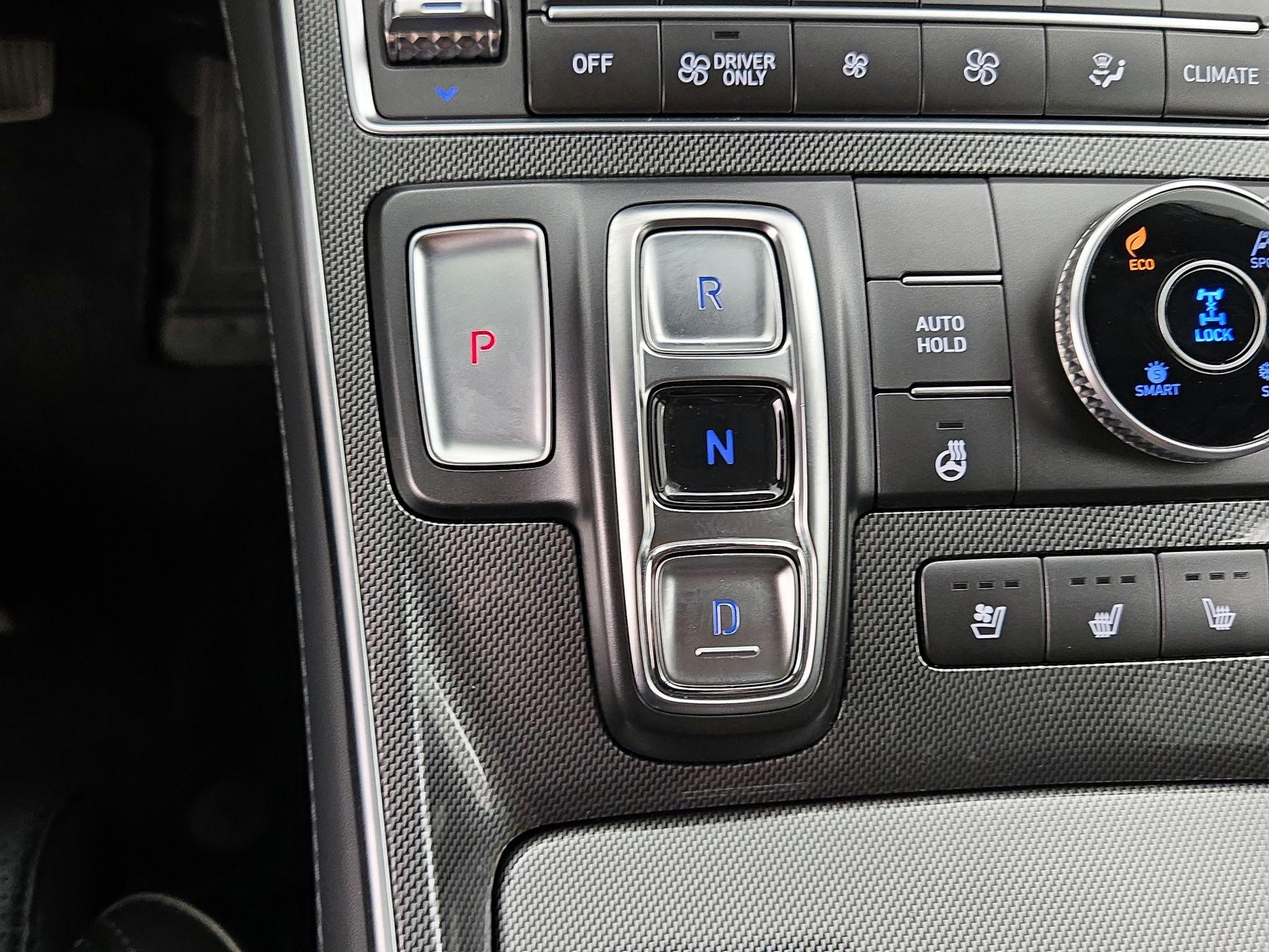 Thumbnail: 2023 Hyundai Santa Fe - 17