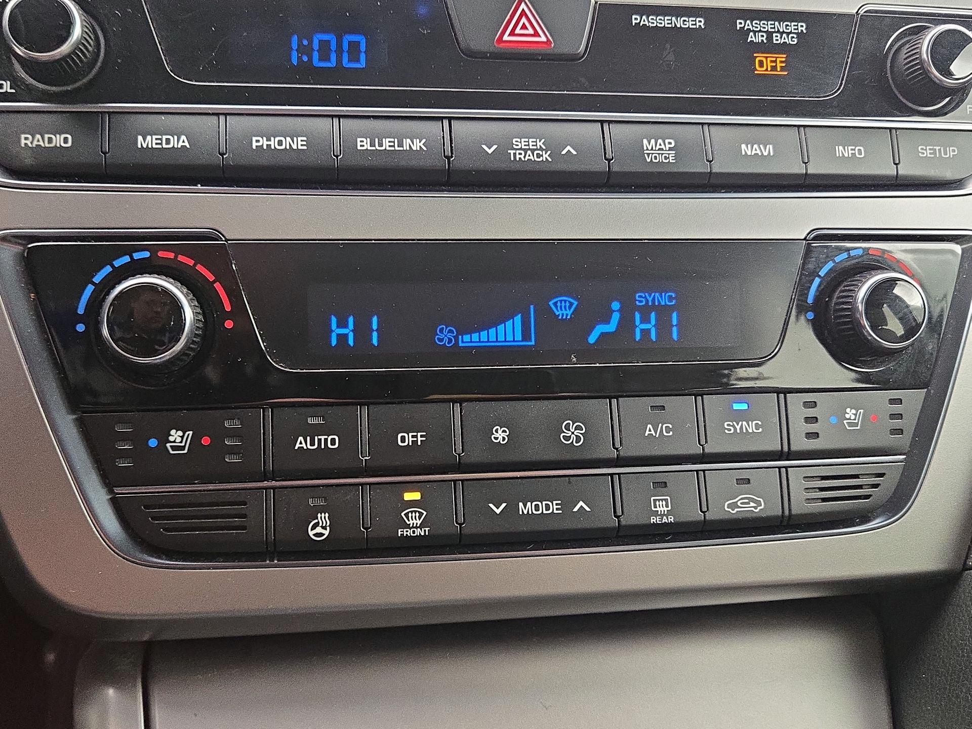 Thumbnail: 2015 Hyundai Sonata - 15