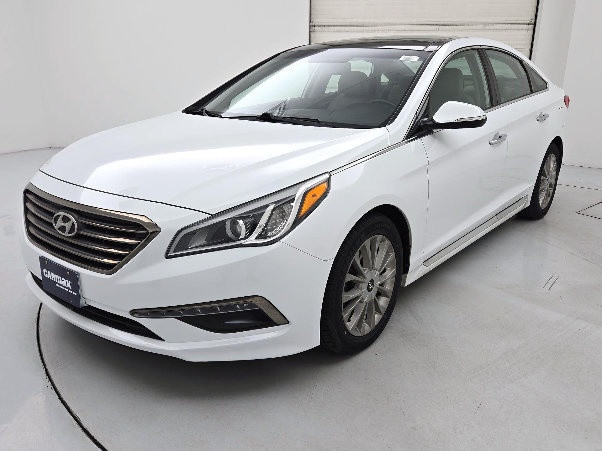 Thumbnail: 2015 Hyundai Sonata - 3