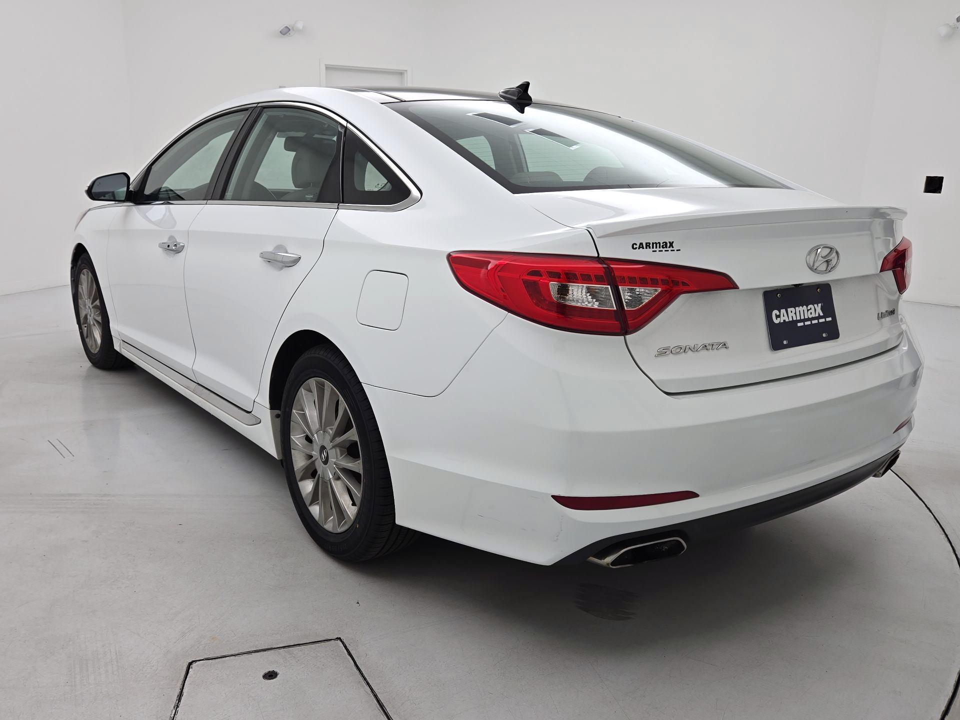 Thumbnail: 2015 Hyundai Sonata - 7