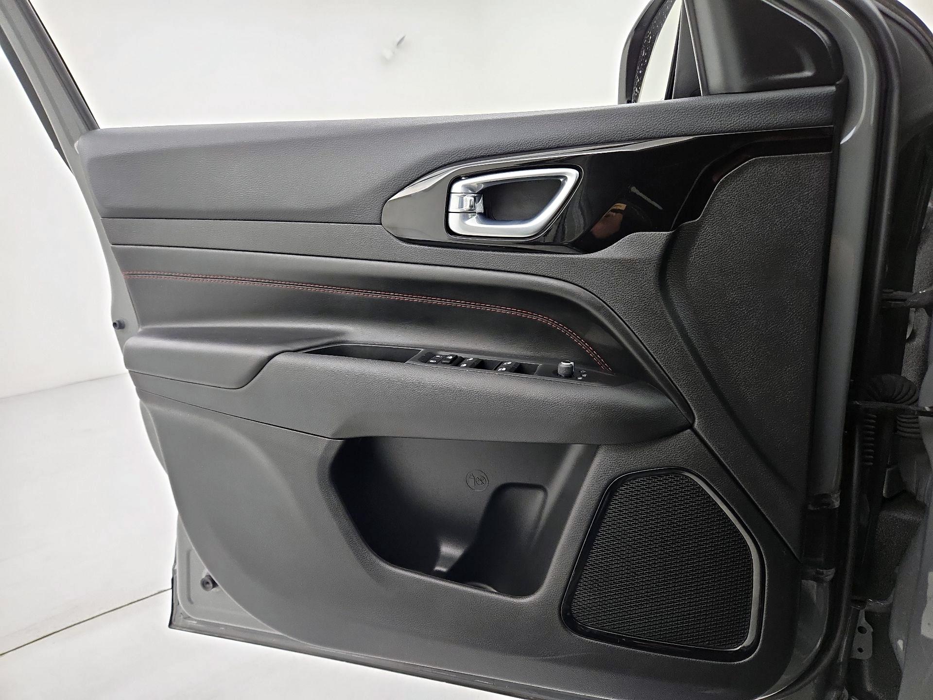 Thumbnail: 2024 Jeep Compass - 12