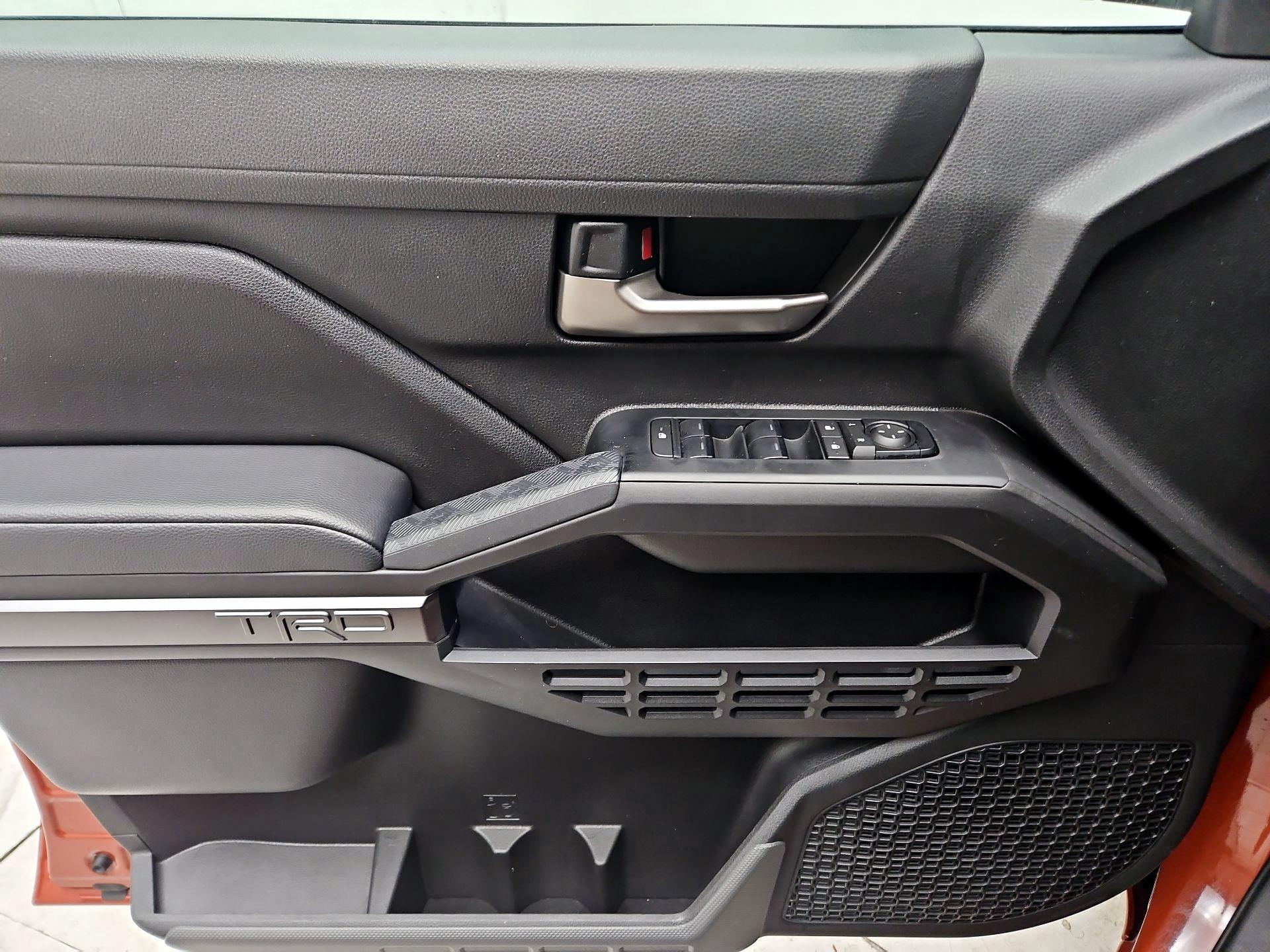 Thumbnail: 2025 Toyota Tacoma - 10