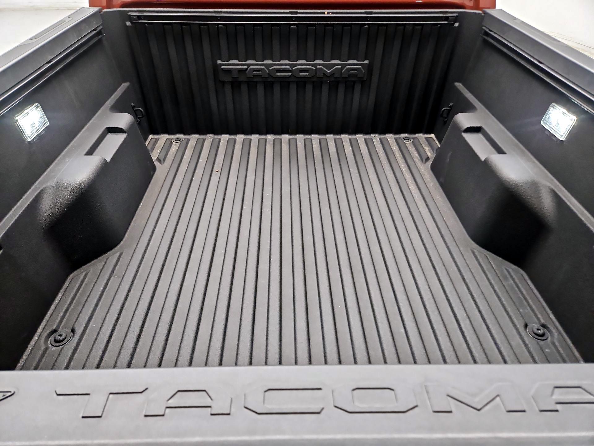 Thumbnail: 2025 Toyota Tacoma - 18