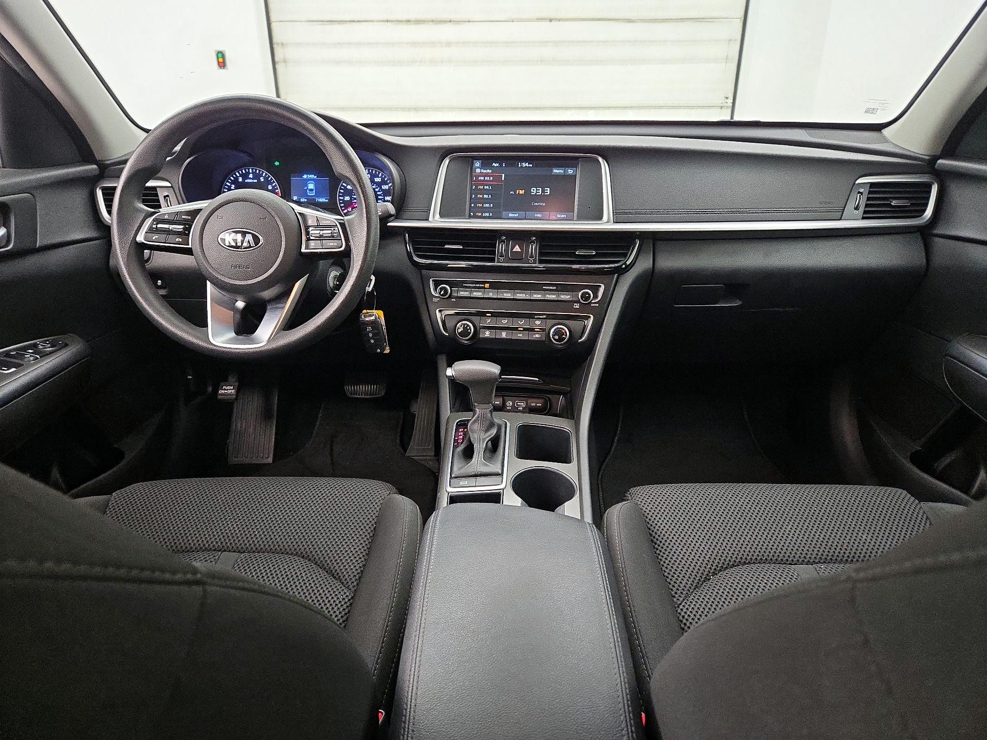 Thumbnail: 2020 Kia Optima - 9