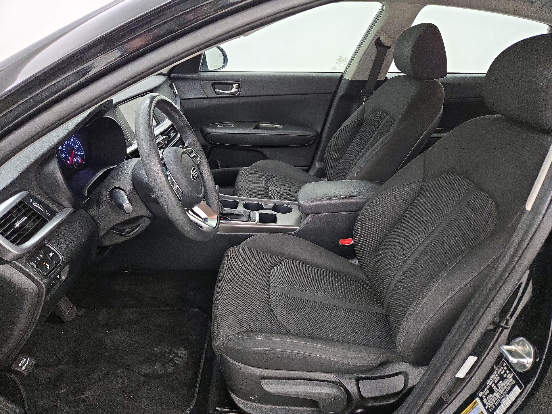 Thumbnail: 2020 Kia Optima - 11