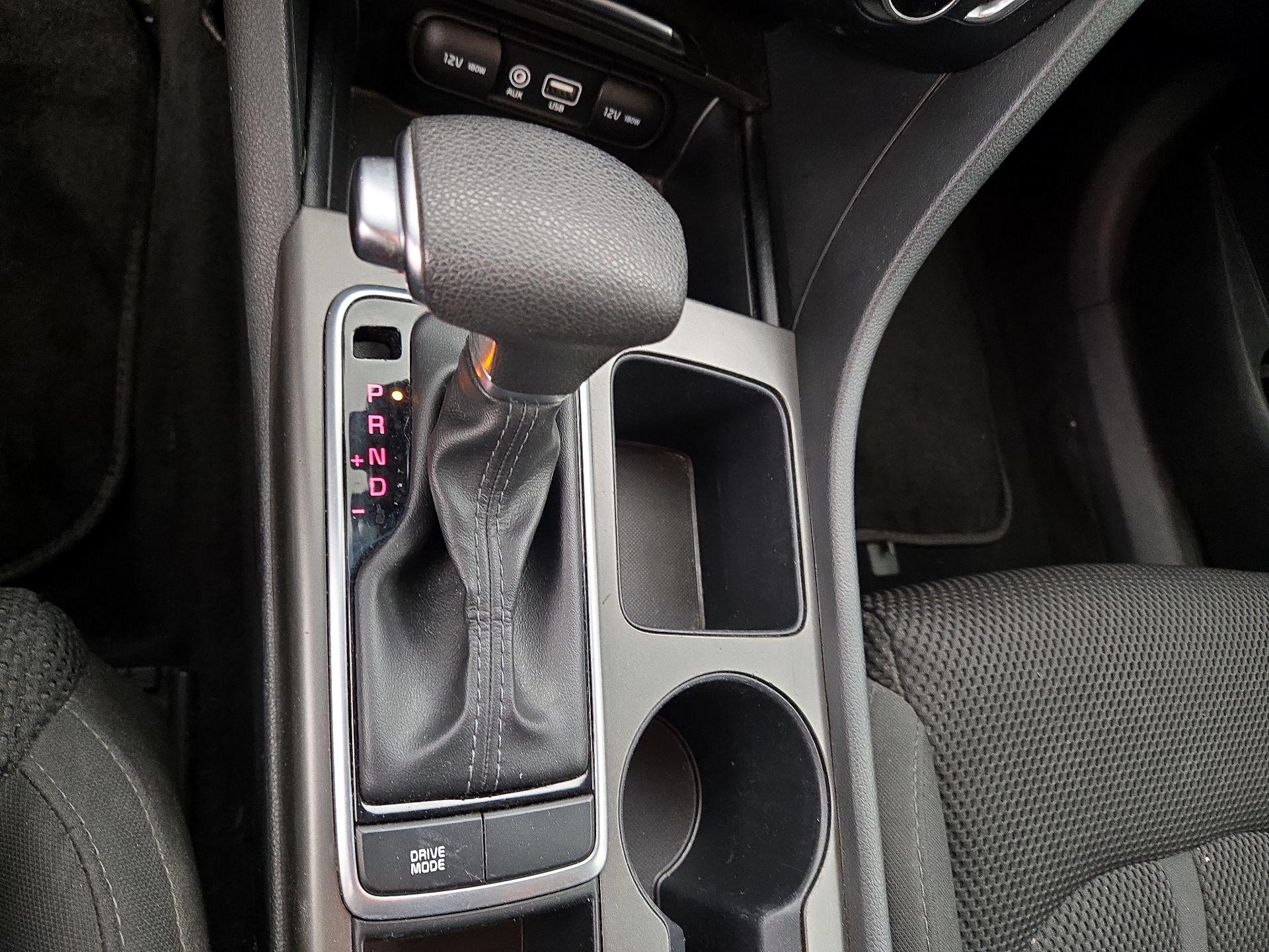 Thumbnail: 2020 Kia Optima - 17