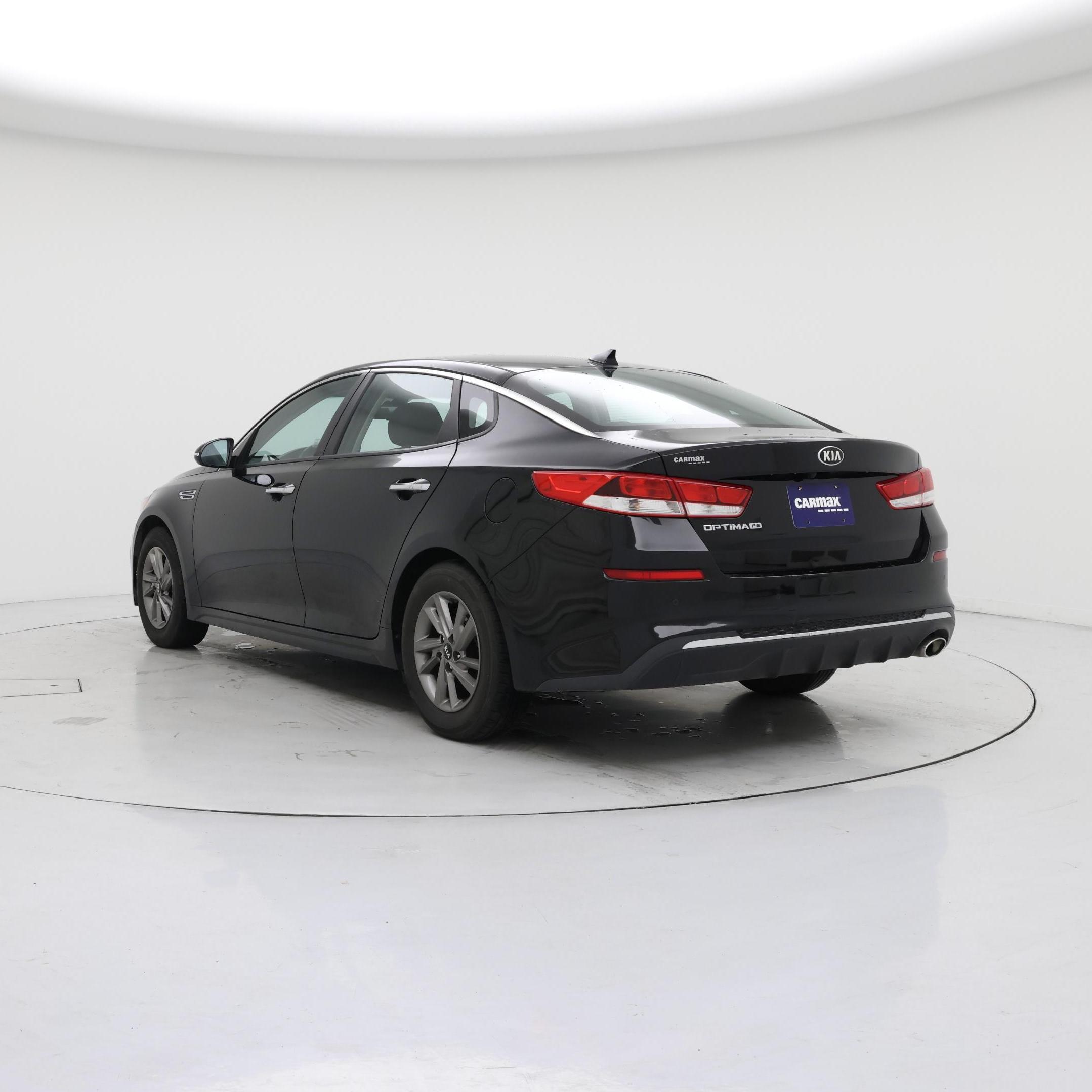 Thumbnail: 2020 Kia Optima - 2