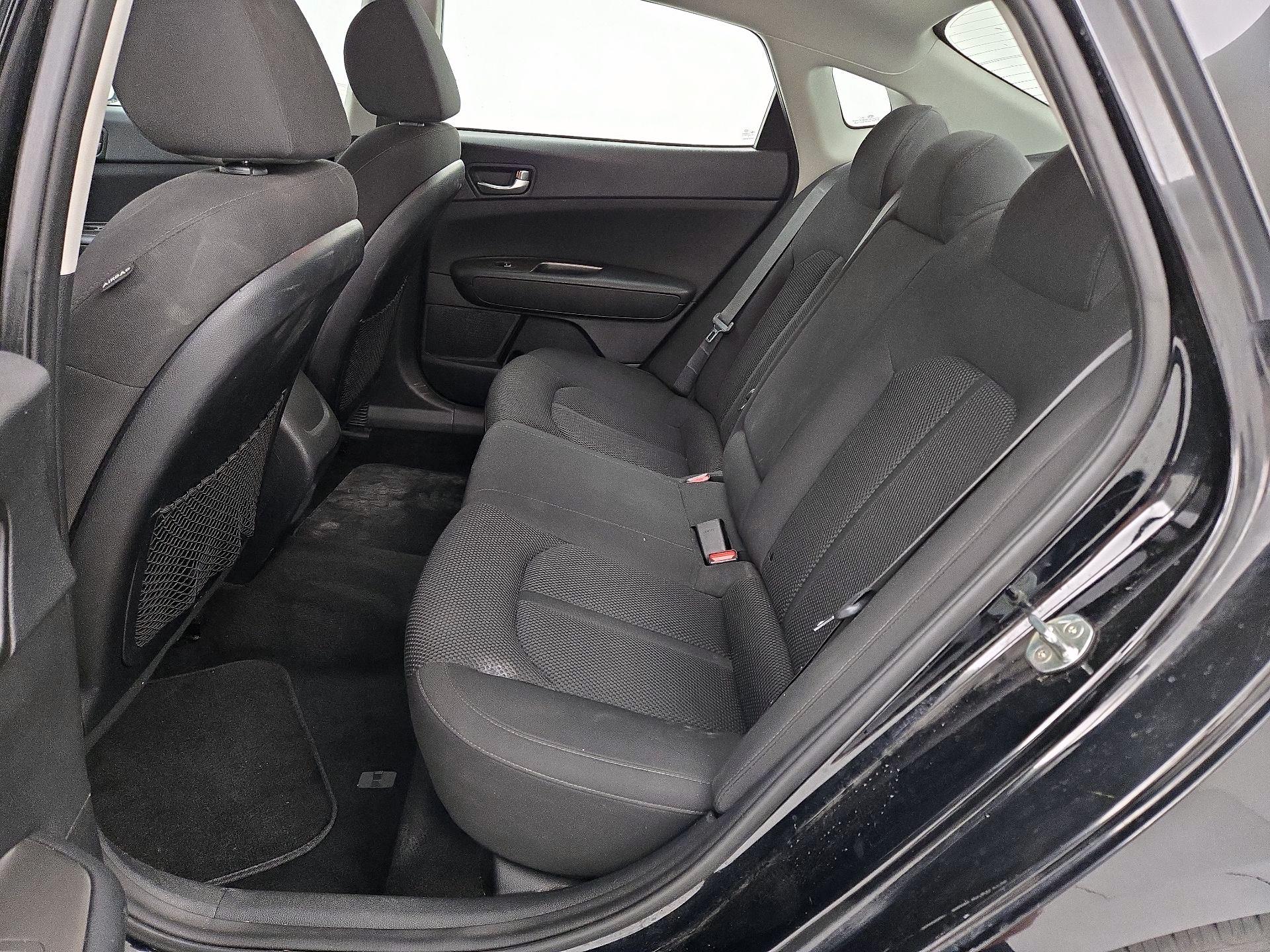 Thumbnail: 2020 Kia Optima - 19