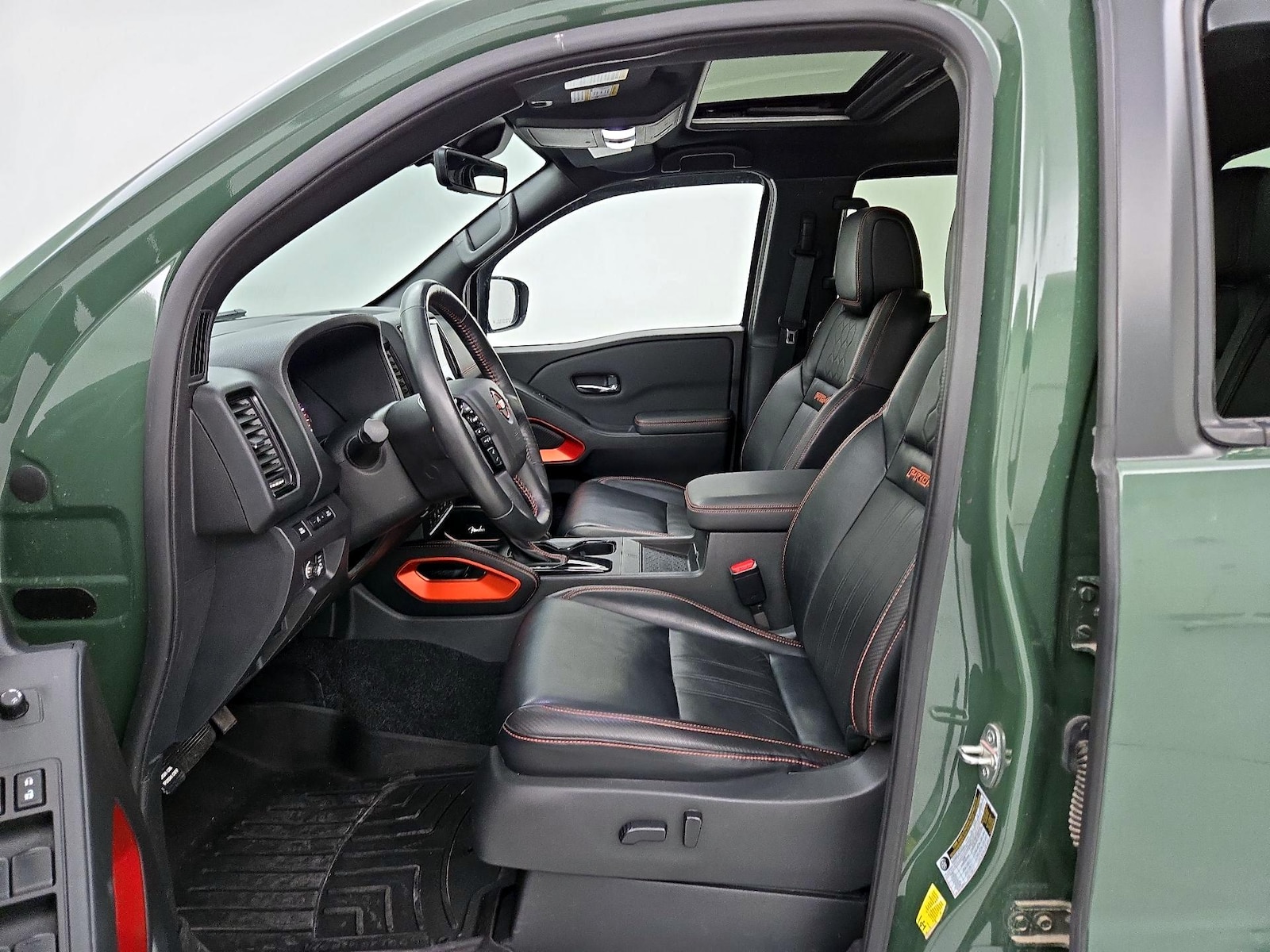 2023 Nissan Frontier PRO-4X - Photo 12