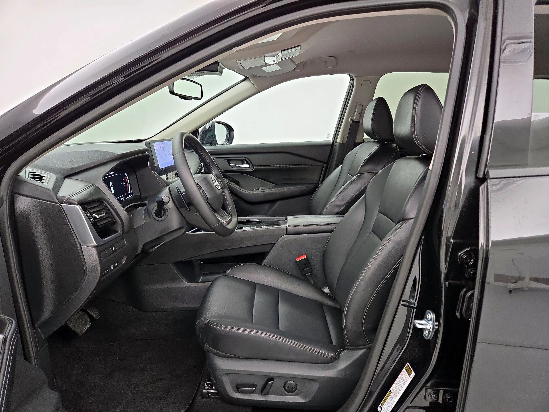 Thumbnail: 2026 Nissan Rogue - 11