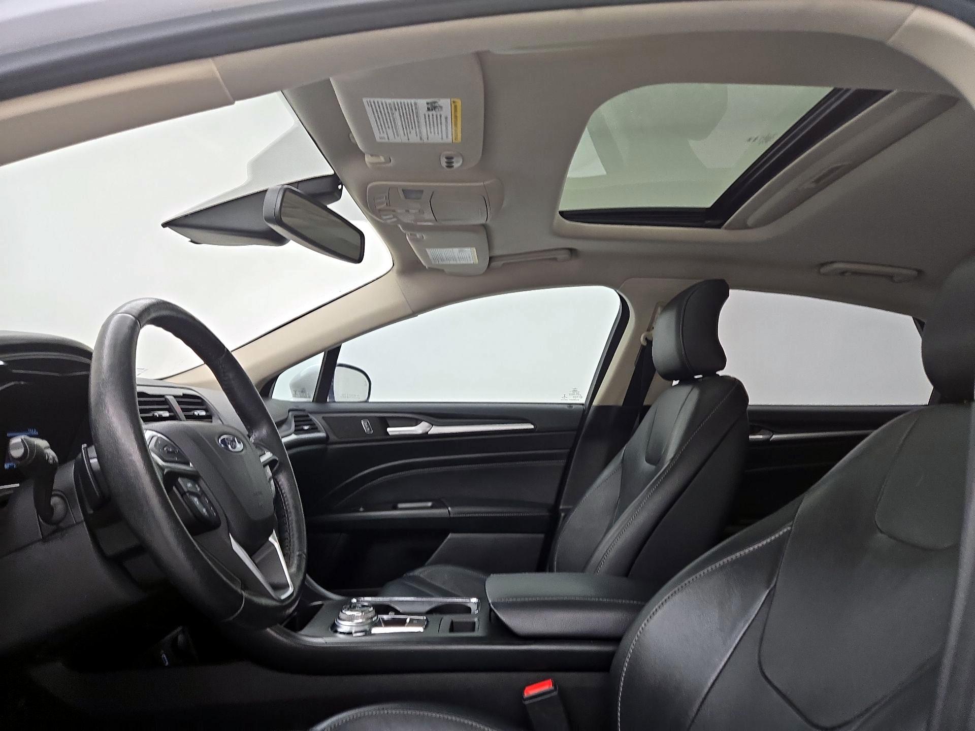 Thumbnail: 2017 Ford Fusion - 20