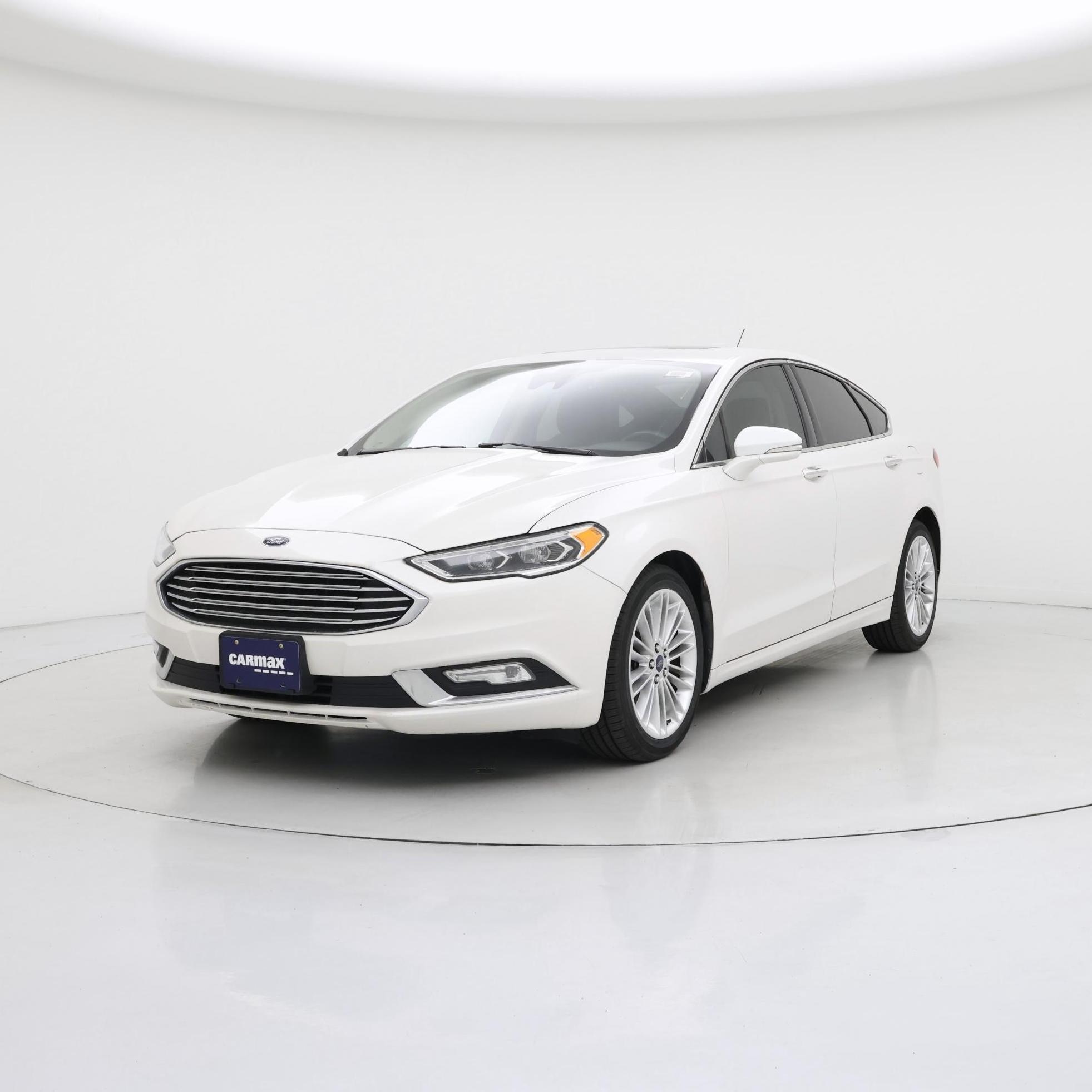 Thumbnail: 2017 Ford Fusion - 4