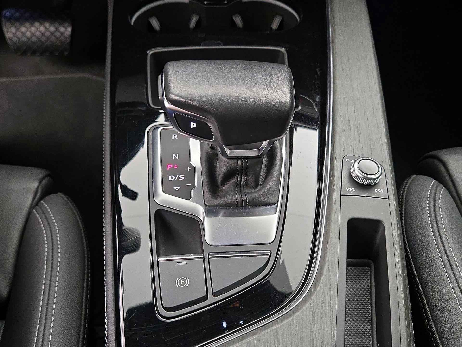 Thumbnail: 2024 Audi A4 - 17