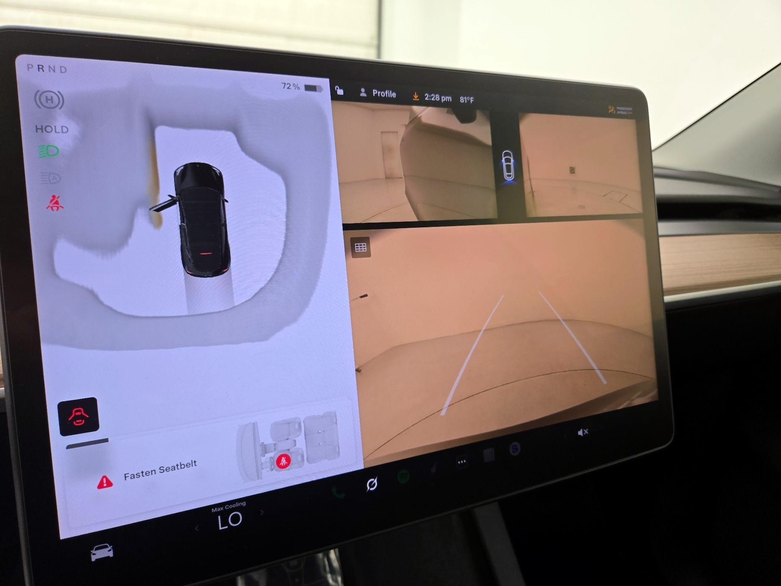 2025 Tesla Model Y Long Range - Photo 15