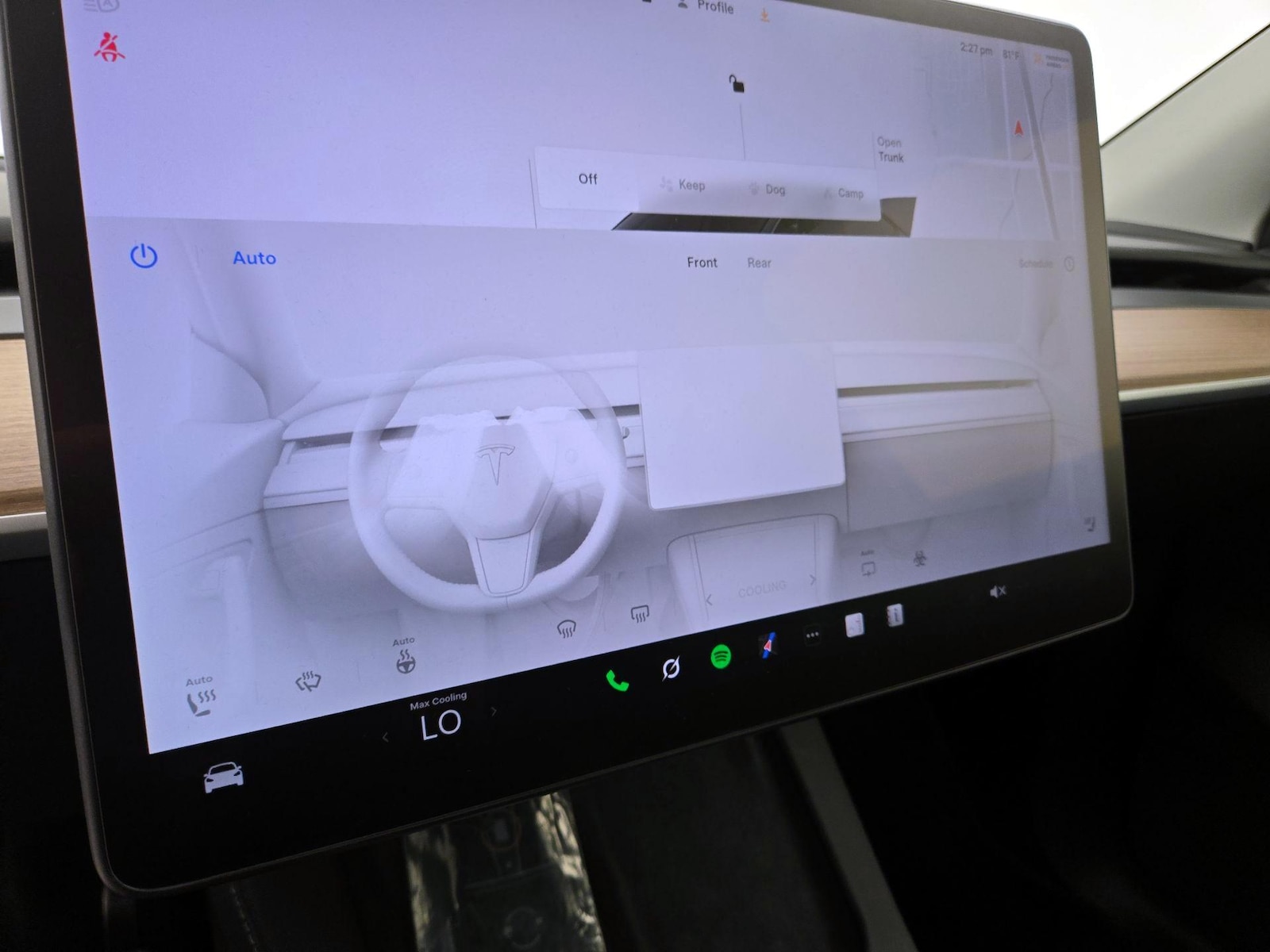 2025 Tesla Model Y Long Range - Photo 17